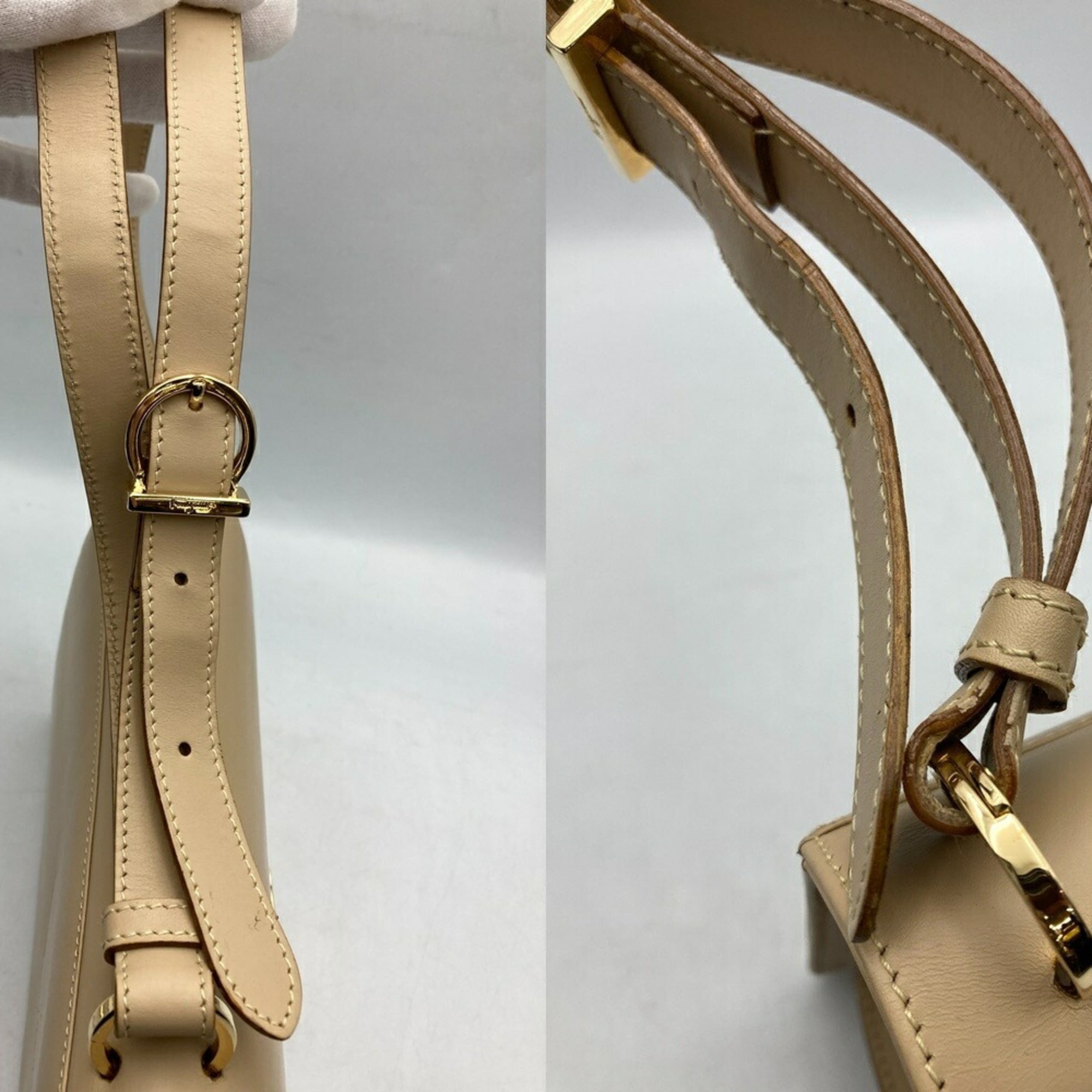 Salvatore Ferragamo Beige Leather Shoulder Bag (Pre-Owned)
