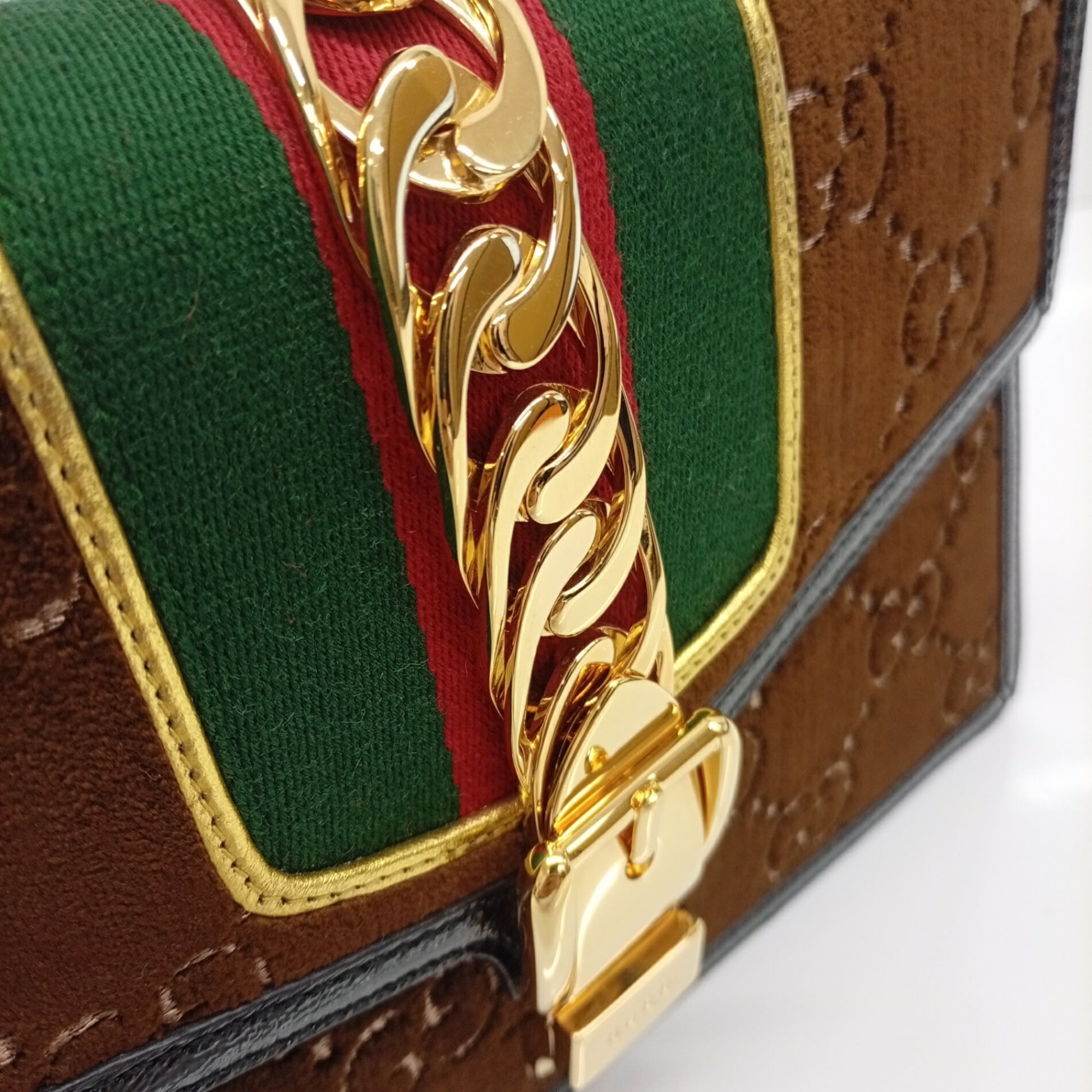 Gucci Brown Patent Leather Leather Shoulder Bag (Pre-Owned)