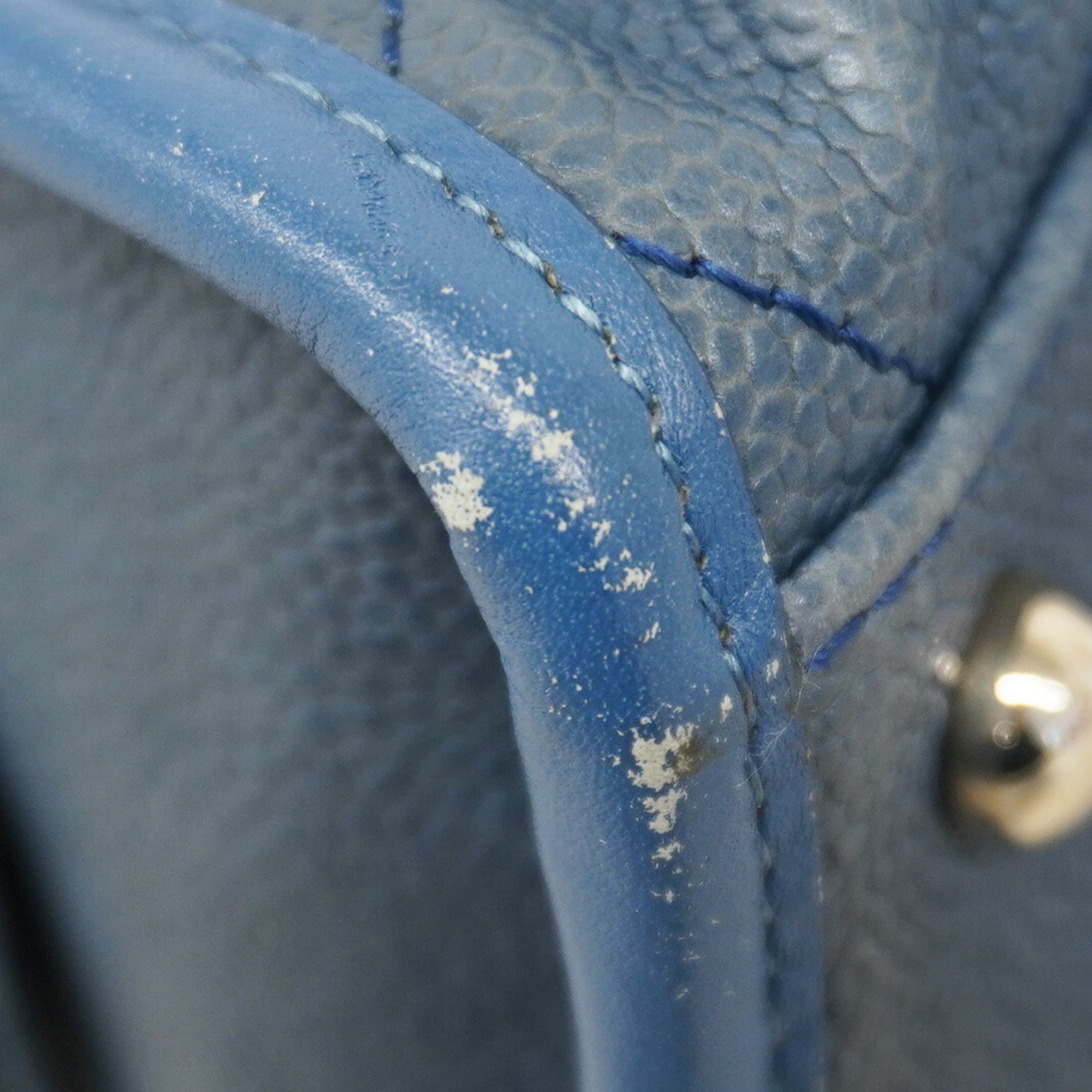 Chanel Blue Grained Calfskin Shoulder Bag (Pre-Owned)