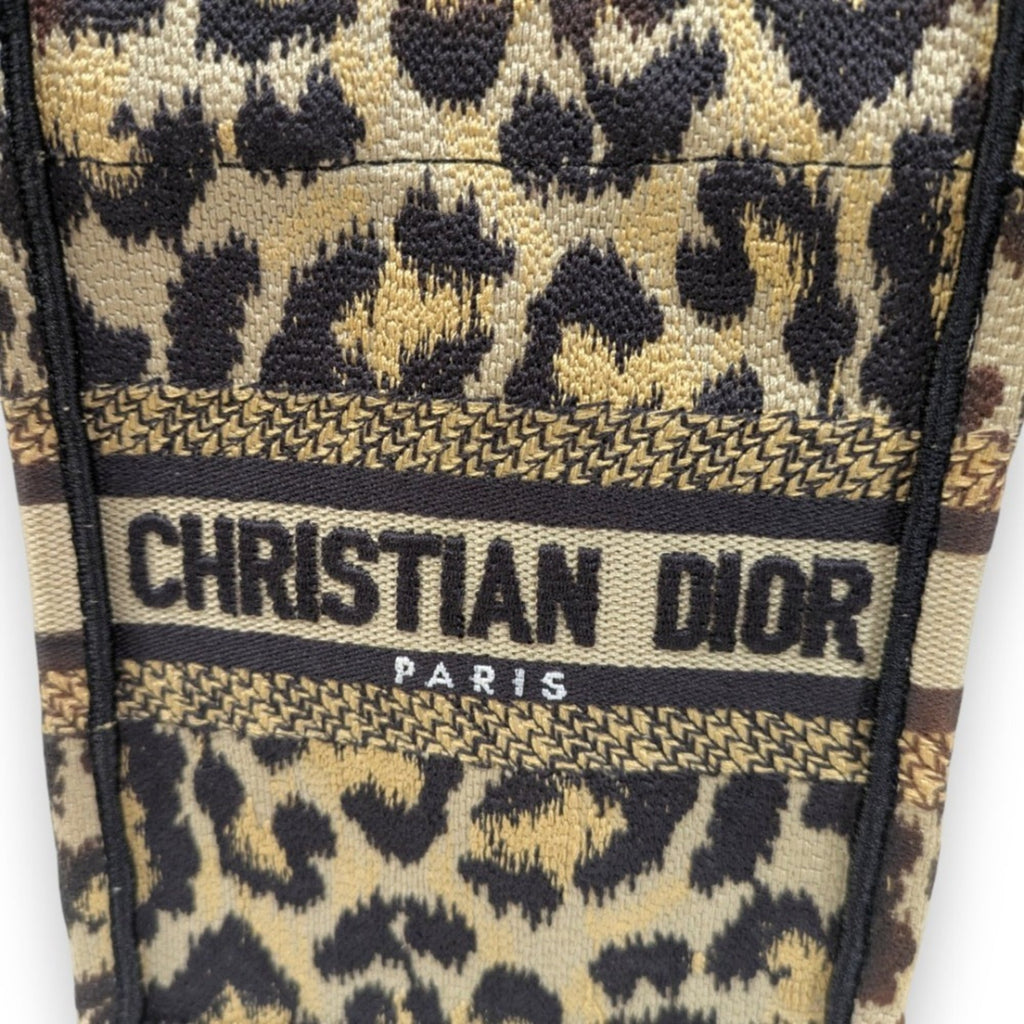 Christian Dior Beige Black Shoulder Bag (Pre-Owned)