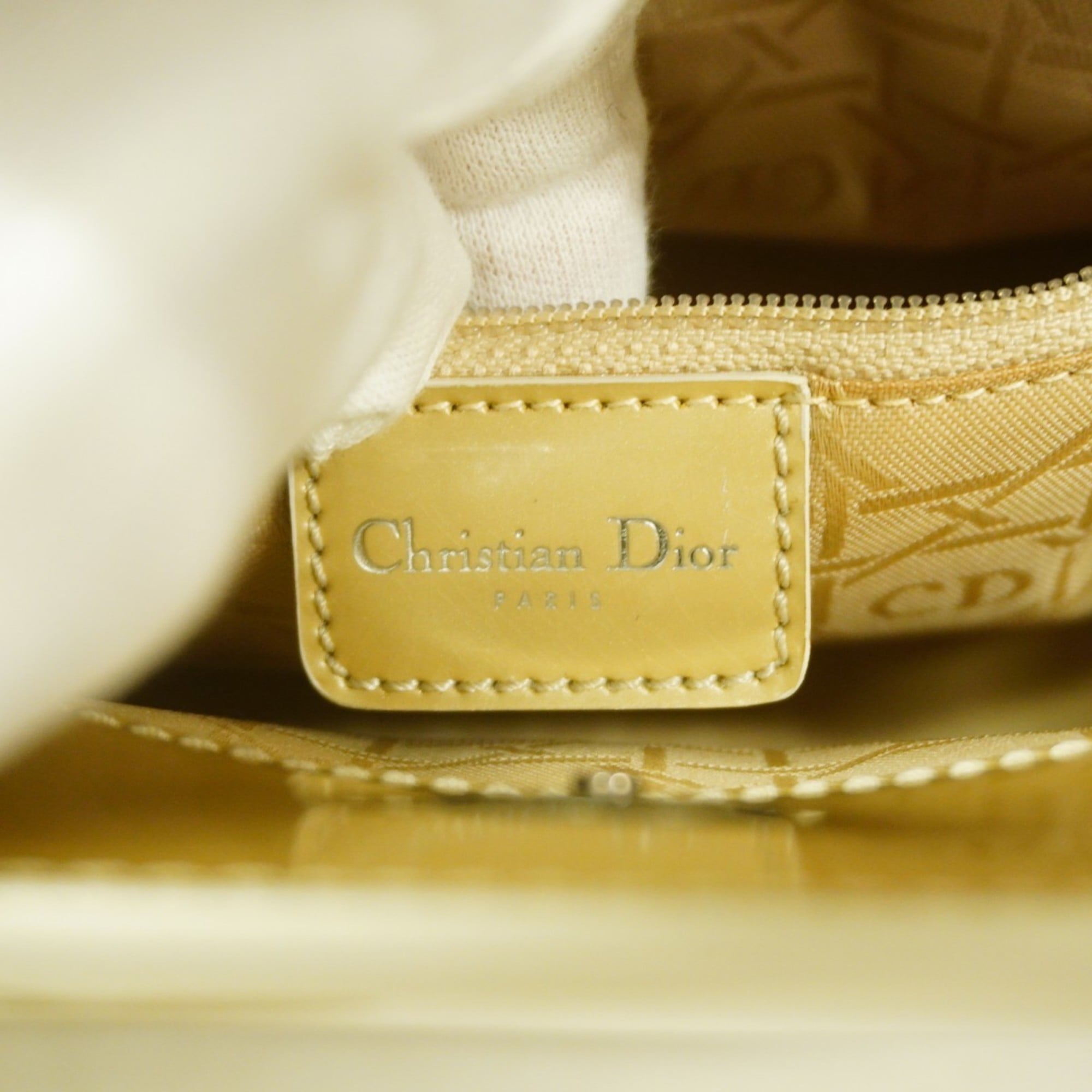 Christian Dior Beige Handbag (Pre-Owned)