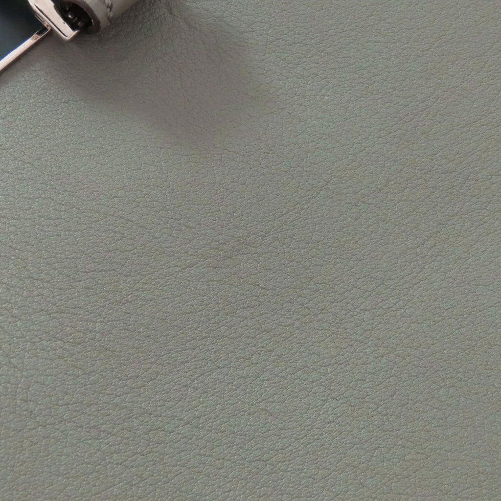 Fendi Gray Leather Handbag (Pre-Owned)