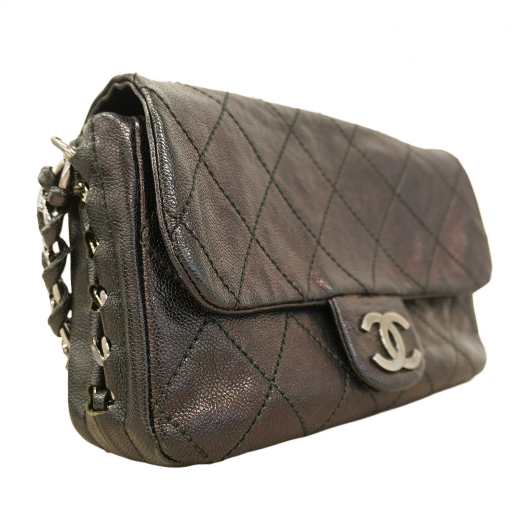 Chanel Black Grained Calfskin Shoulder Bag (Pre-Owned)