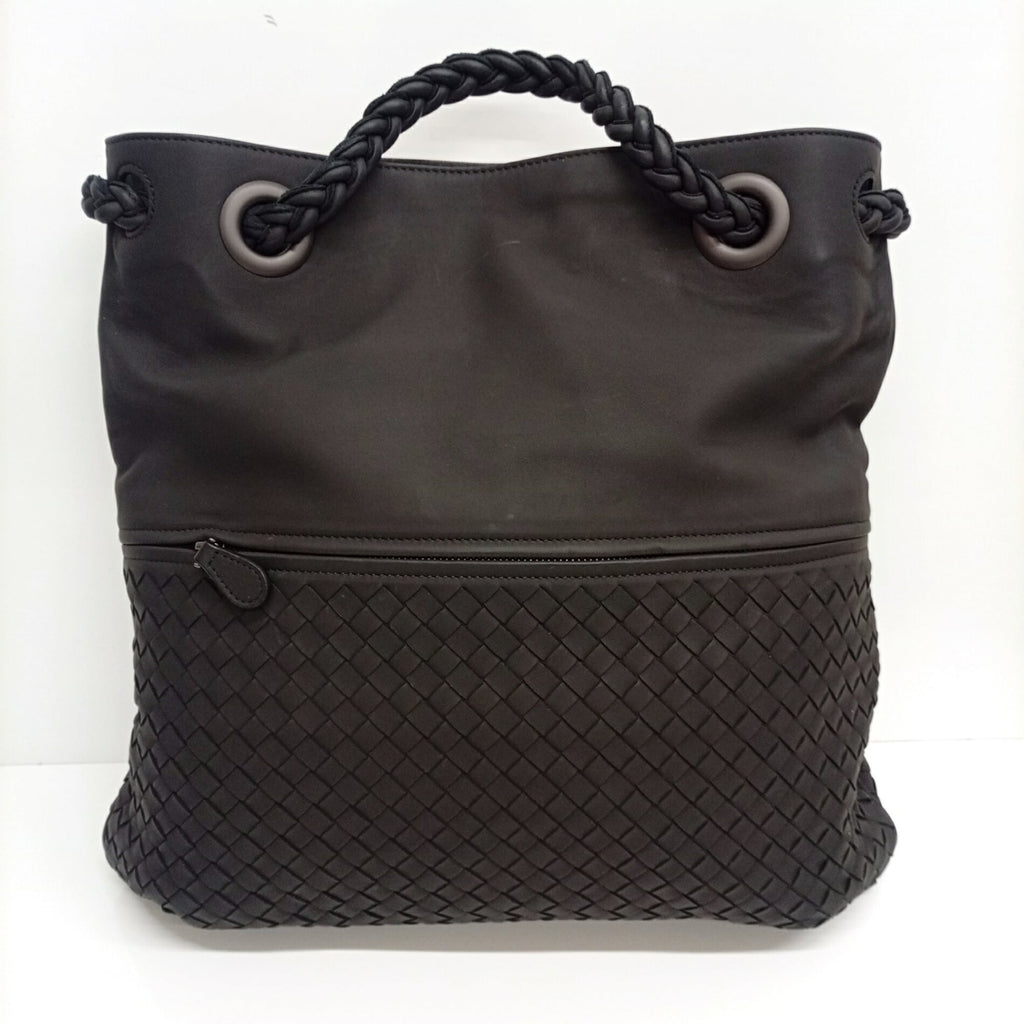 Bottega Veneta Black Leather Handbag (Pre-Owned)