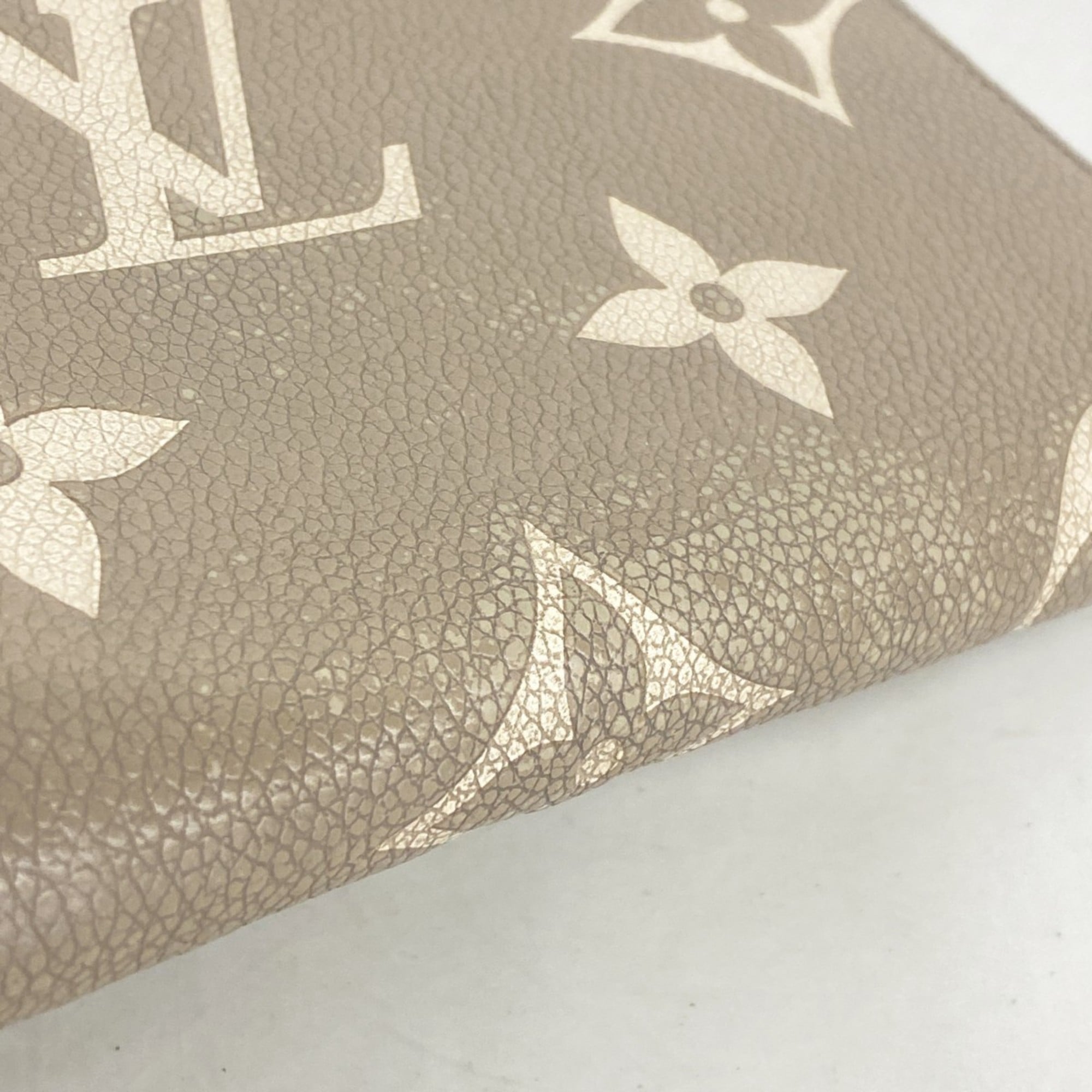 Louis Vuitton Cream Tourterelle Long Wallet (Bi-Fold) (Pre-Owned)