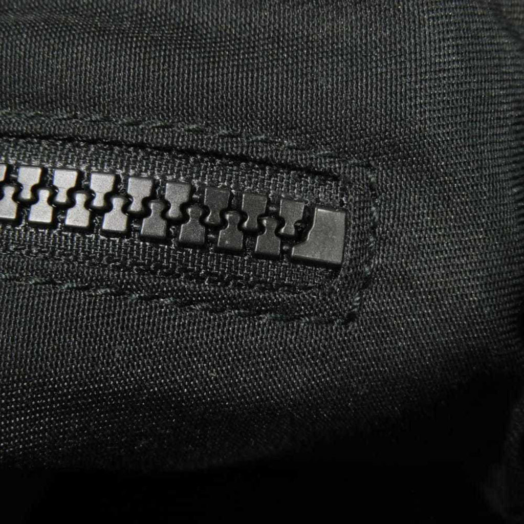Gucci Black Nylon Gg Canvas Leather Messenger Bag Shoulder Bag (Pre-Owned)