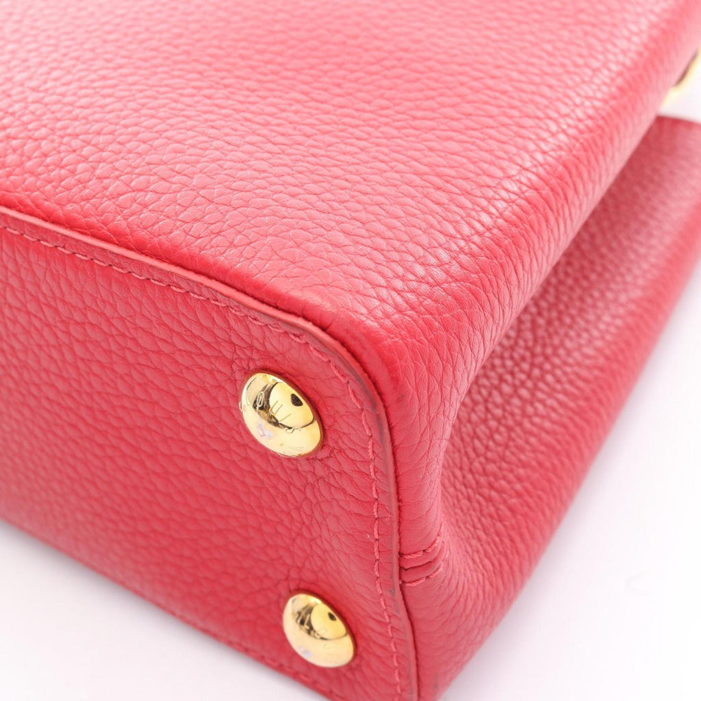 Louis Vuitton Red Color Sacrlet Leather Handbag (Pre-Owned)