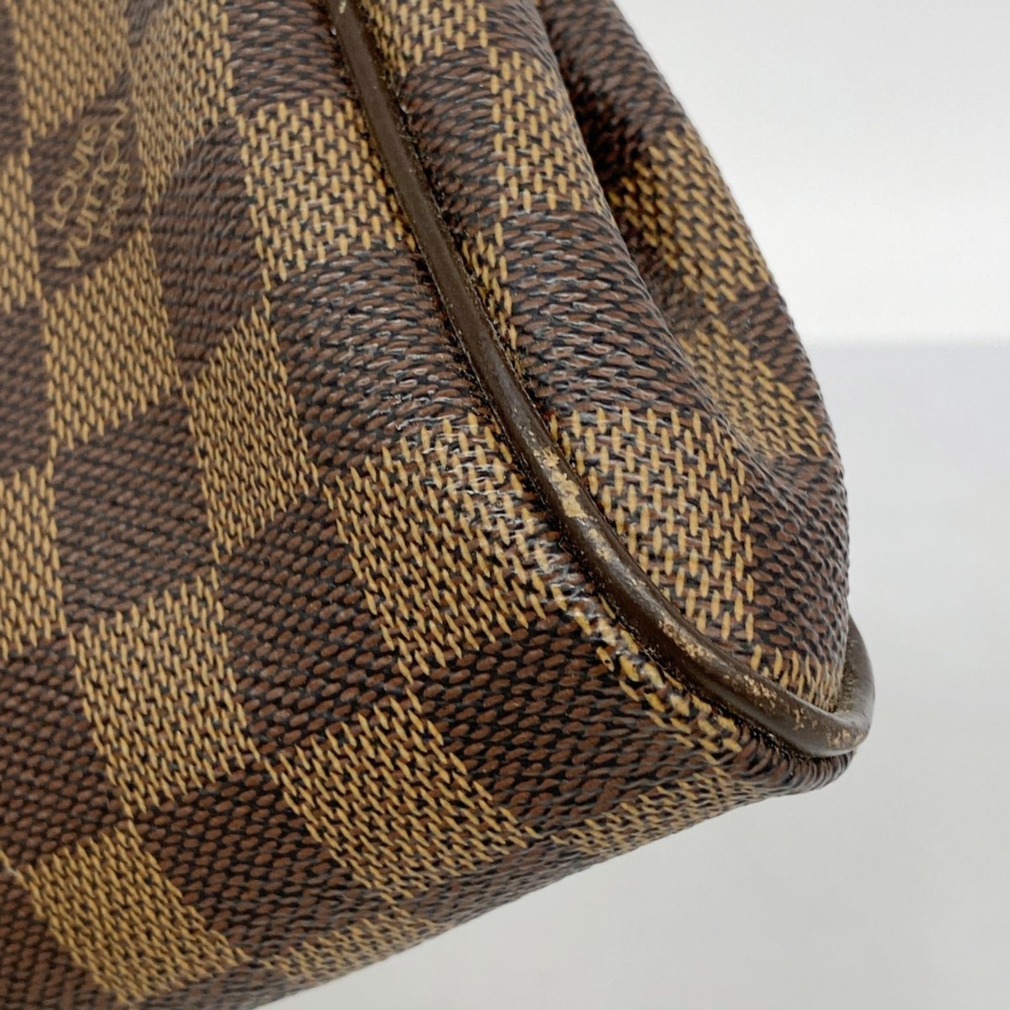 Louis Vuitton Ebene Handbag (Pre-Owned)