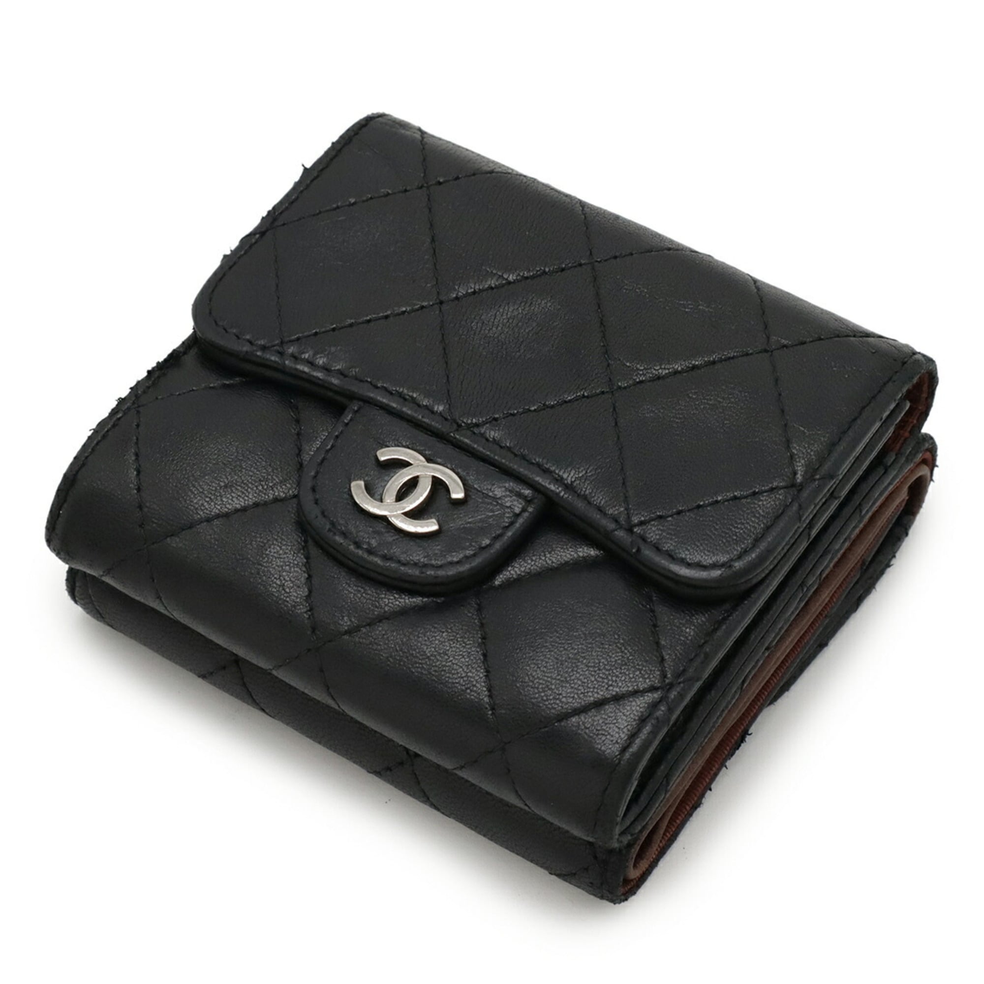 Chanel Black Leather Wallet (Bi-Fold) (Pre-Owned)