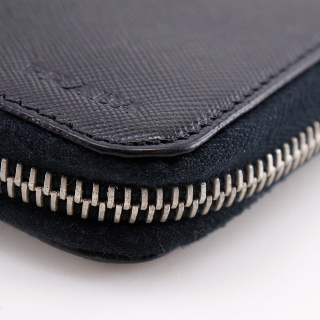 Prada Saffiano Black Saffiano Long Wallet (Bi-Fold) (Pre-Owned)
