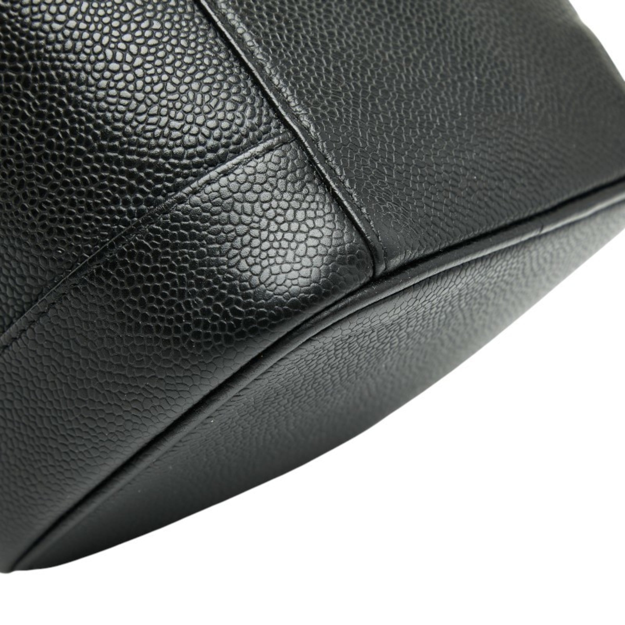 Chanel Black Grained Calfskin Handbag Vanity Bag (Pre-Owned)