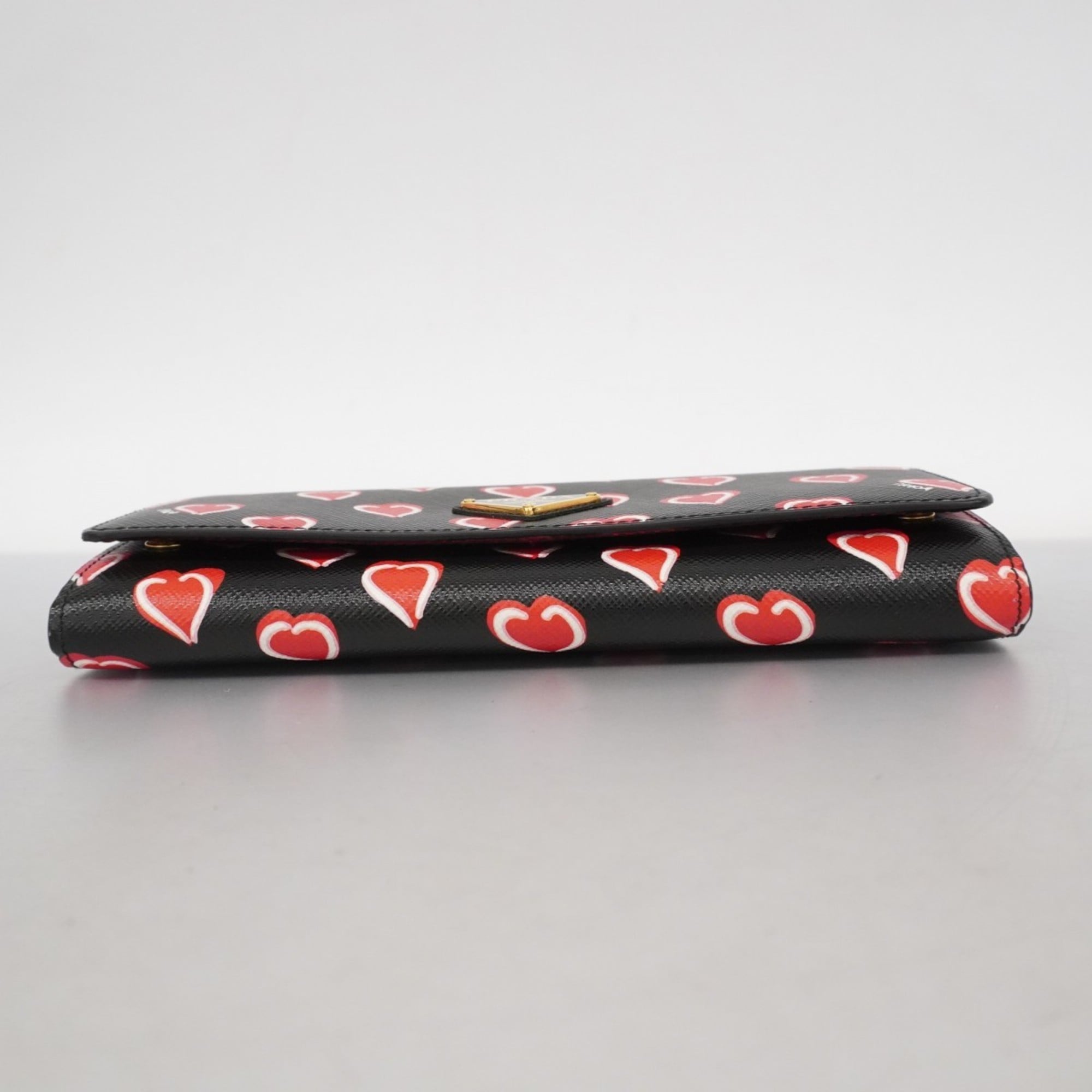 Prada Black Red Color Leather Long Wallet (Bi-Fold) (Pre-Owned)