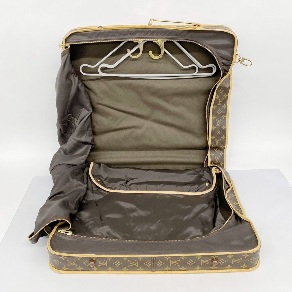 Louis Vuitton Brown Garment Case (Pre-Owned)