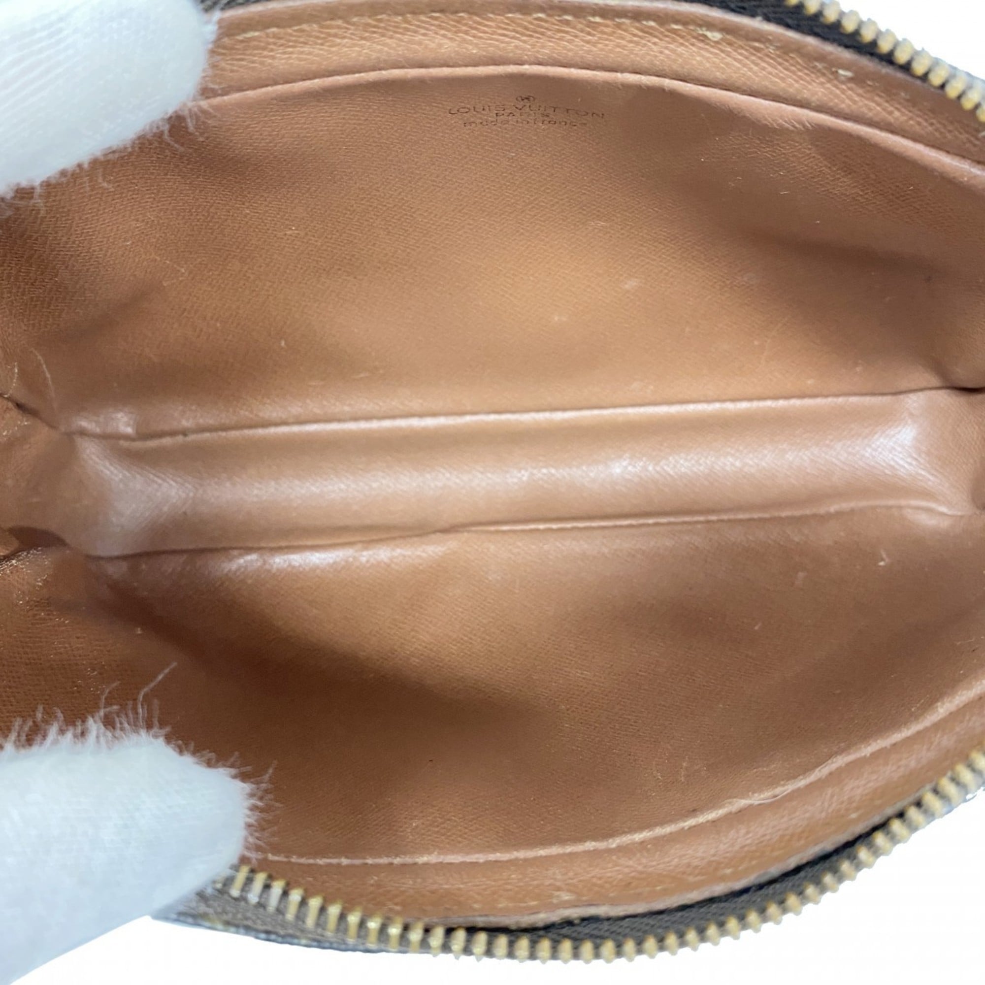 Louis Vuitton Brown Shoulder Bag (Pre-Owned)