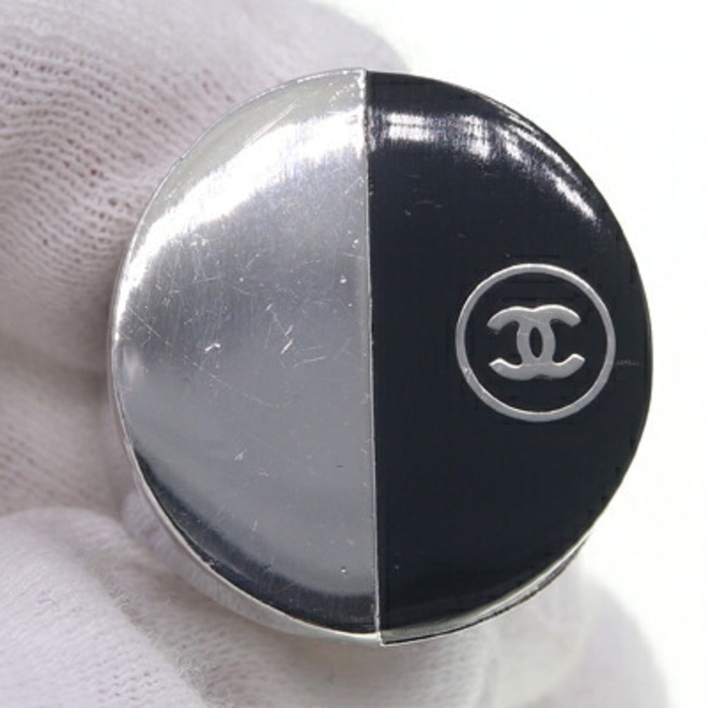 Chanel Silver Metal Band Ring (Pre-Owned)
