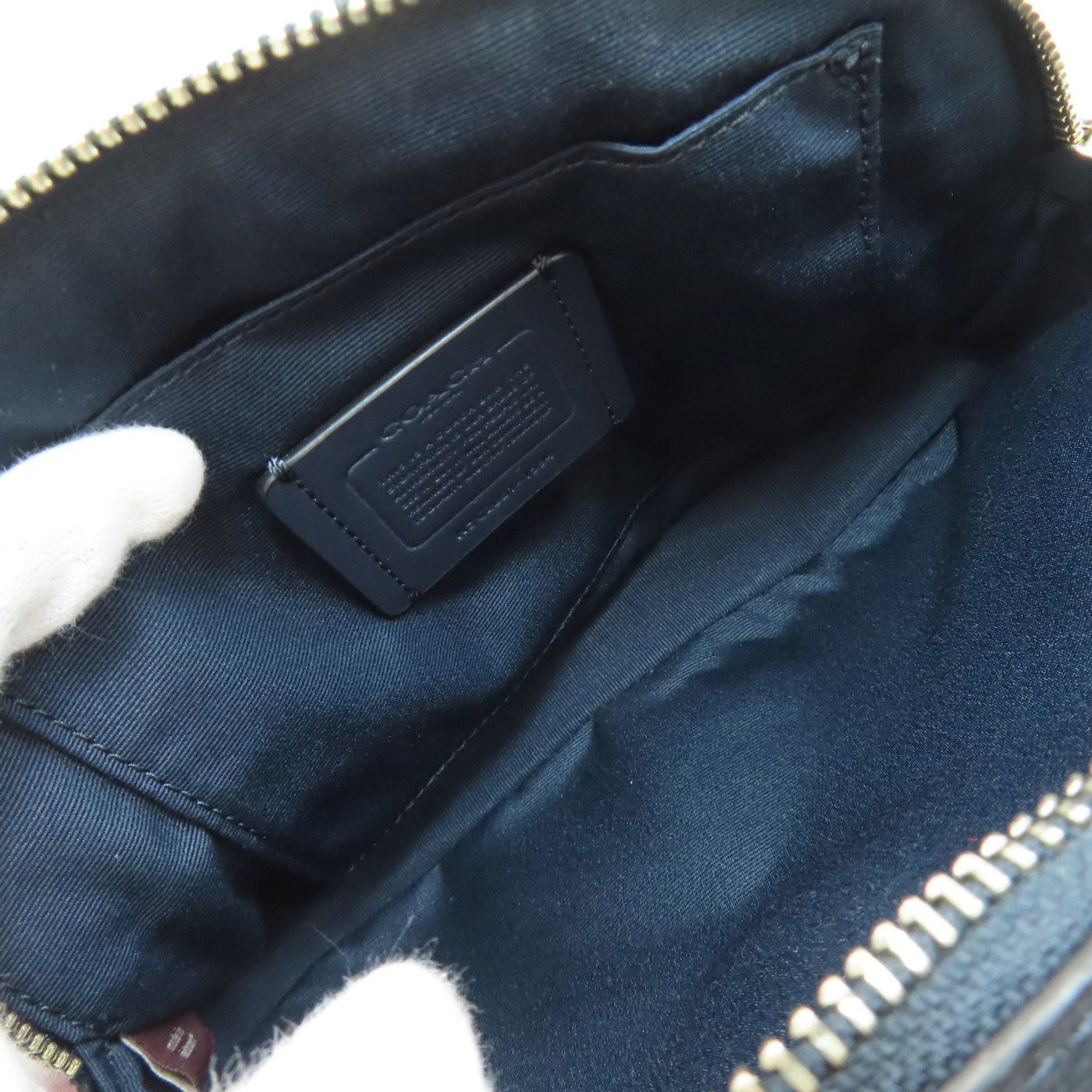 Coach Navy Black Leather Handbag (Pre-Owned)