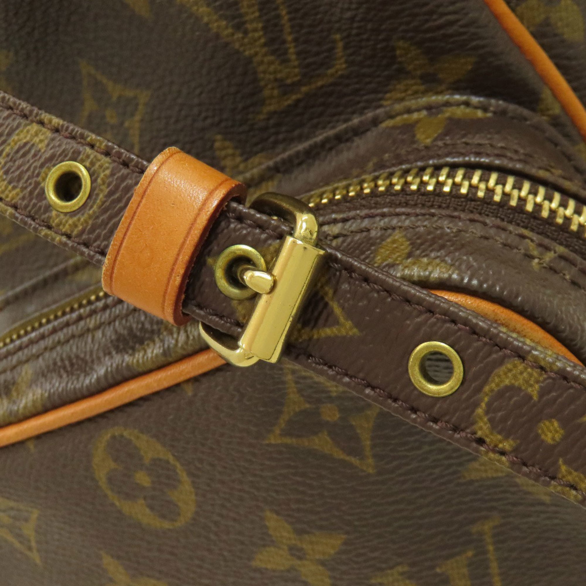 Louis Vuitton Monogram Monogram Shoulder Bag (Pre-Owned)