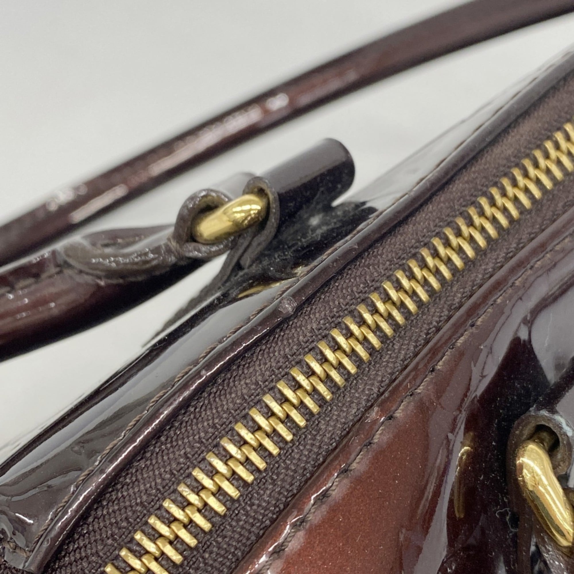 Louis Vuitton Amarante Handbag (Pre-Owned)