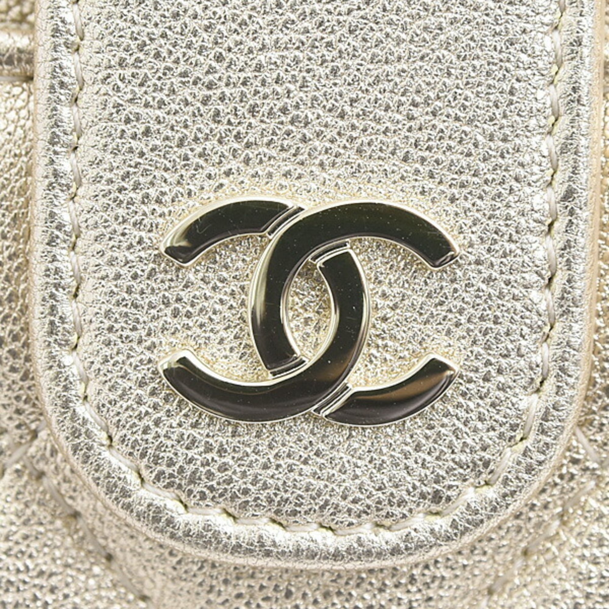 Chanel Matelasse Gold Leather Wallet (Bi-Fold) (Pre-Owned)