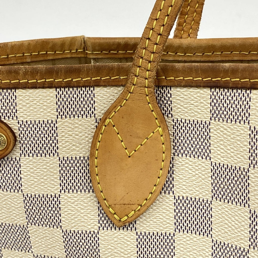 Louis Vuitton White Tote Bag (Pre-Owned)