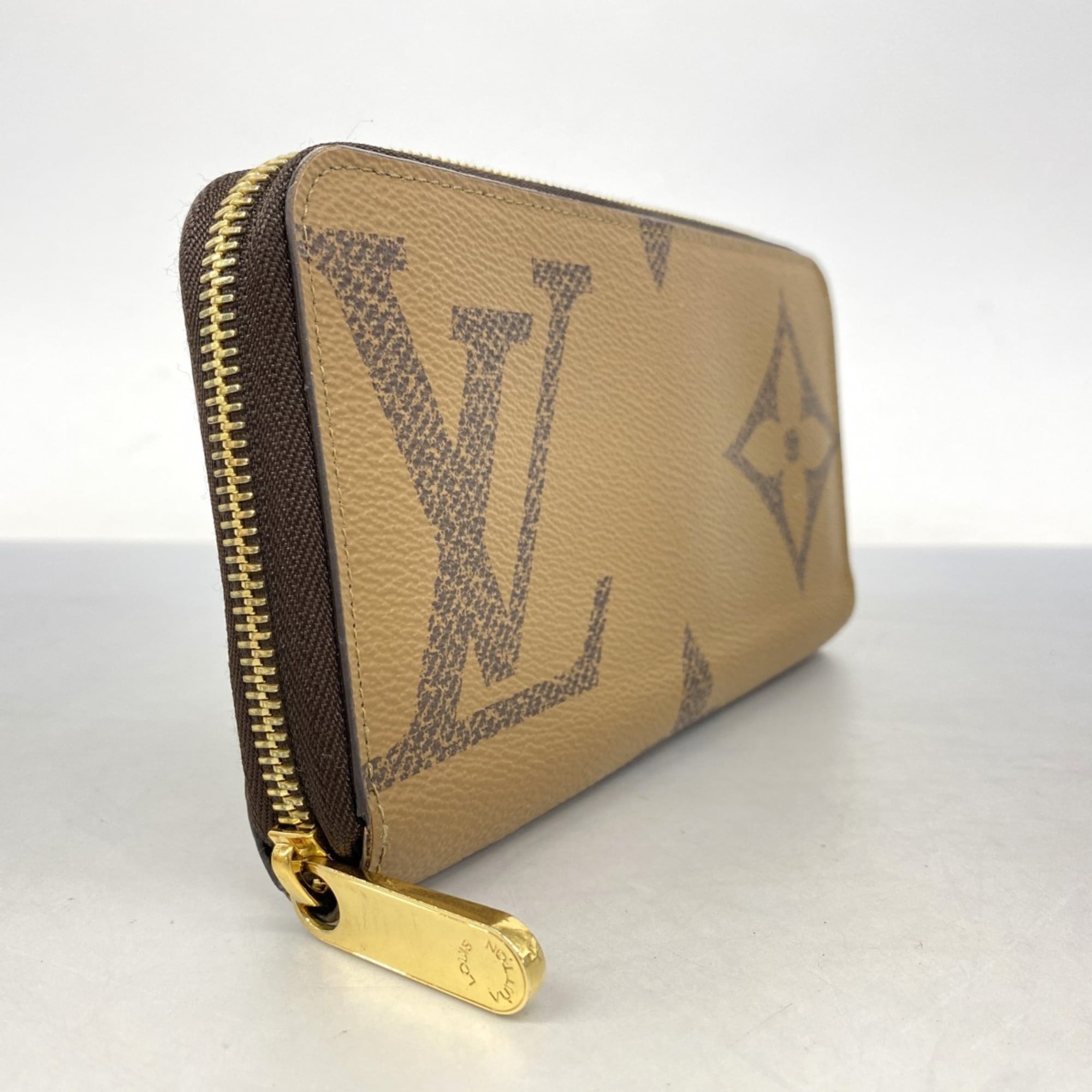 Louis Vuitton Brown Long Wallet (Bi-Fold) (Pre-Owned)