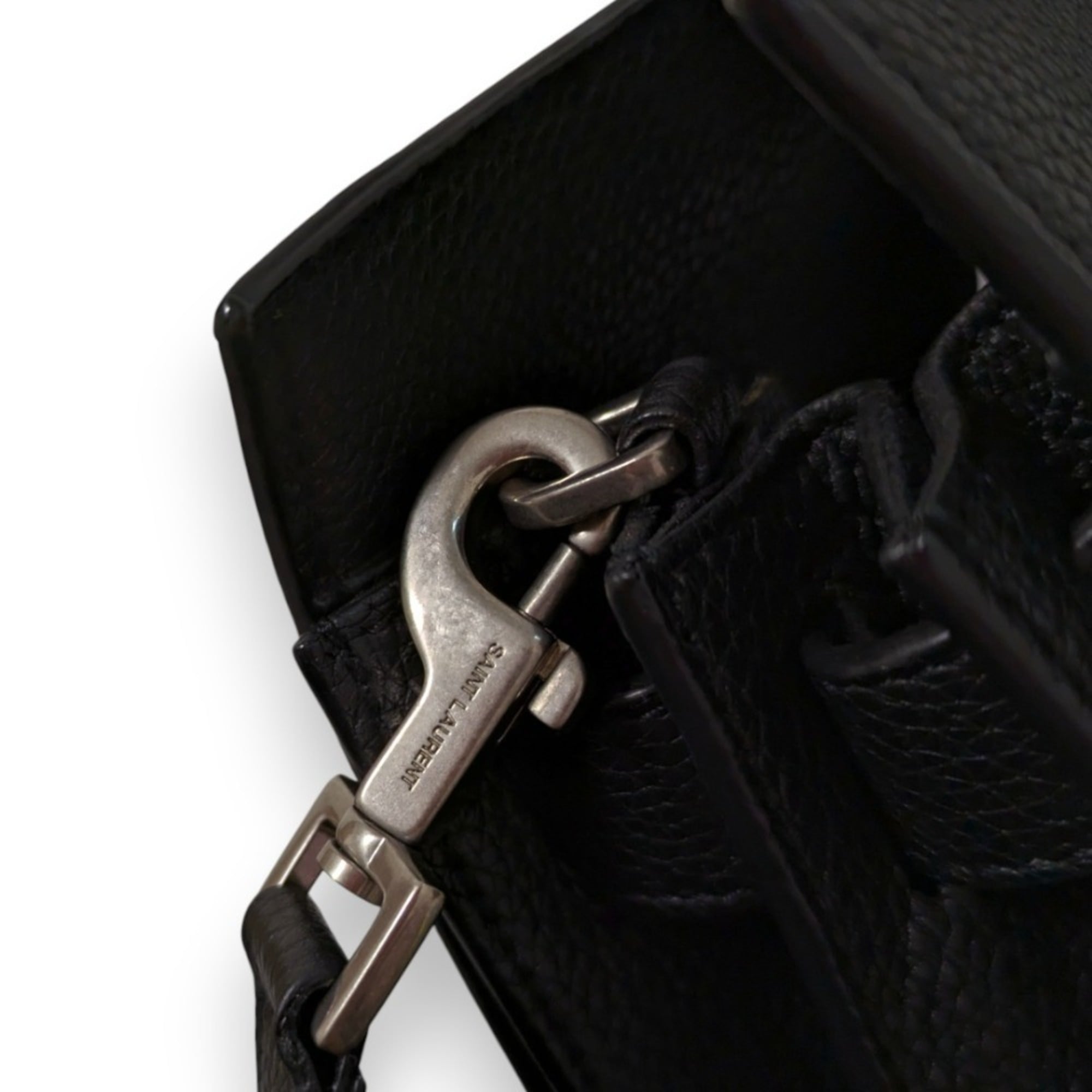 Yves Saint Laurent Black Handbag Shoulder Bag (Pre-Owned)