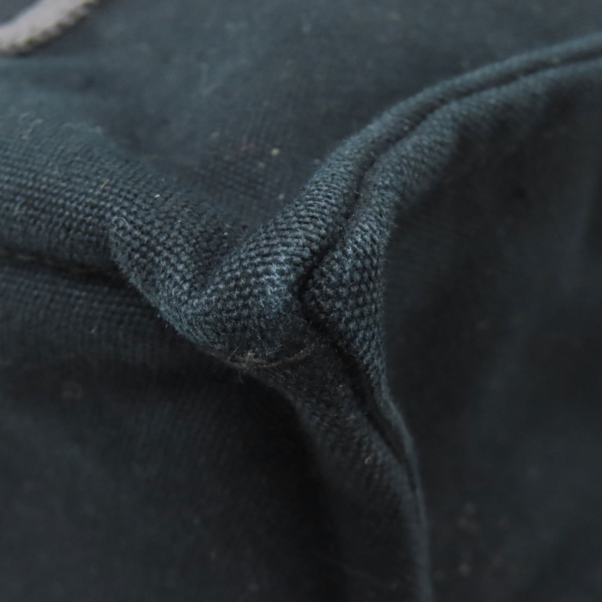 Hermes Black Canvas Handbag (Pre-Owned)