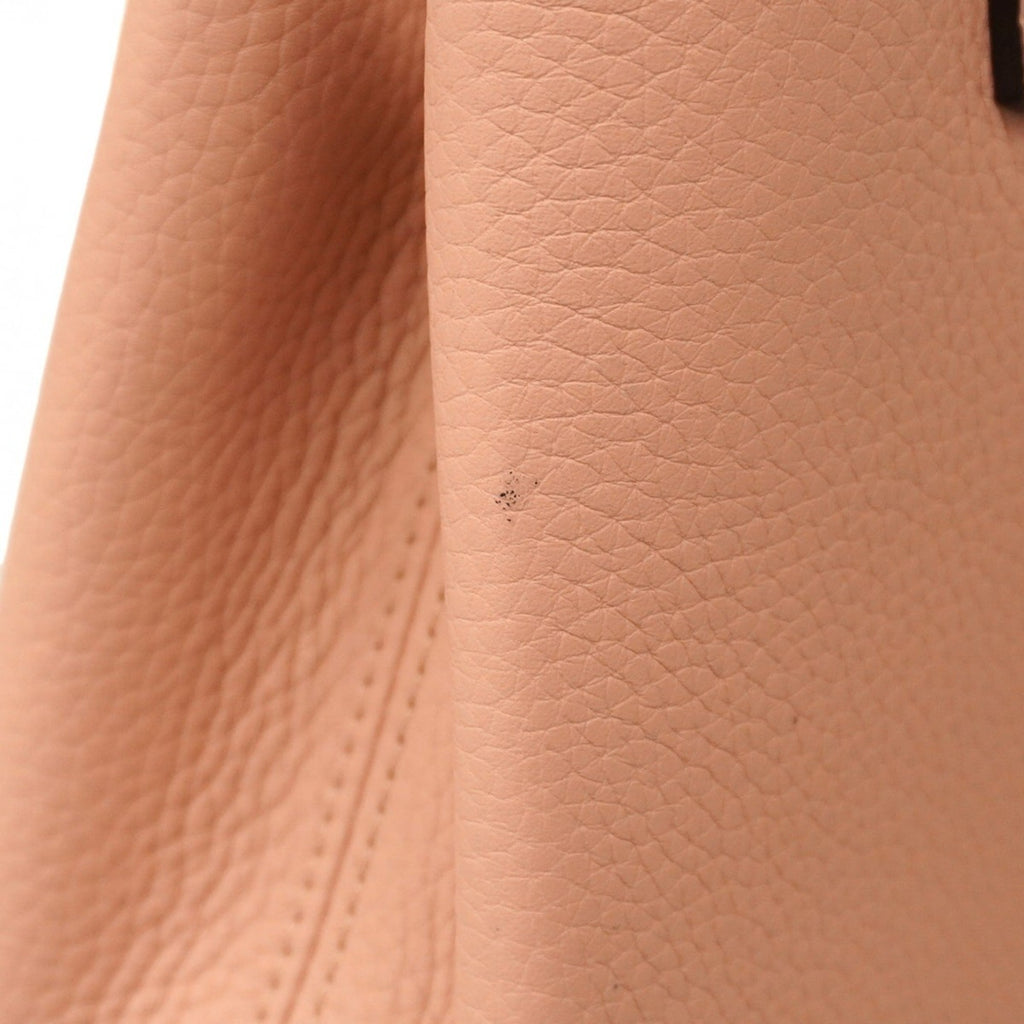 Louis Vuitton Magnolia Handbag (Pre-Owned)