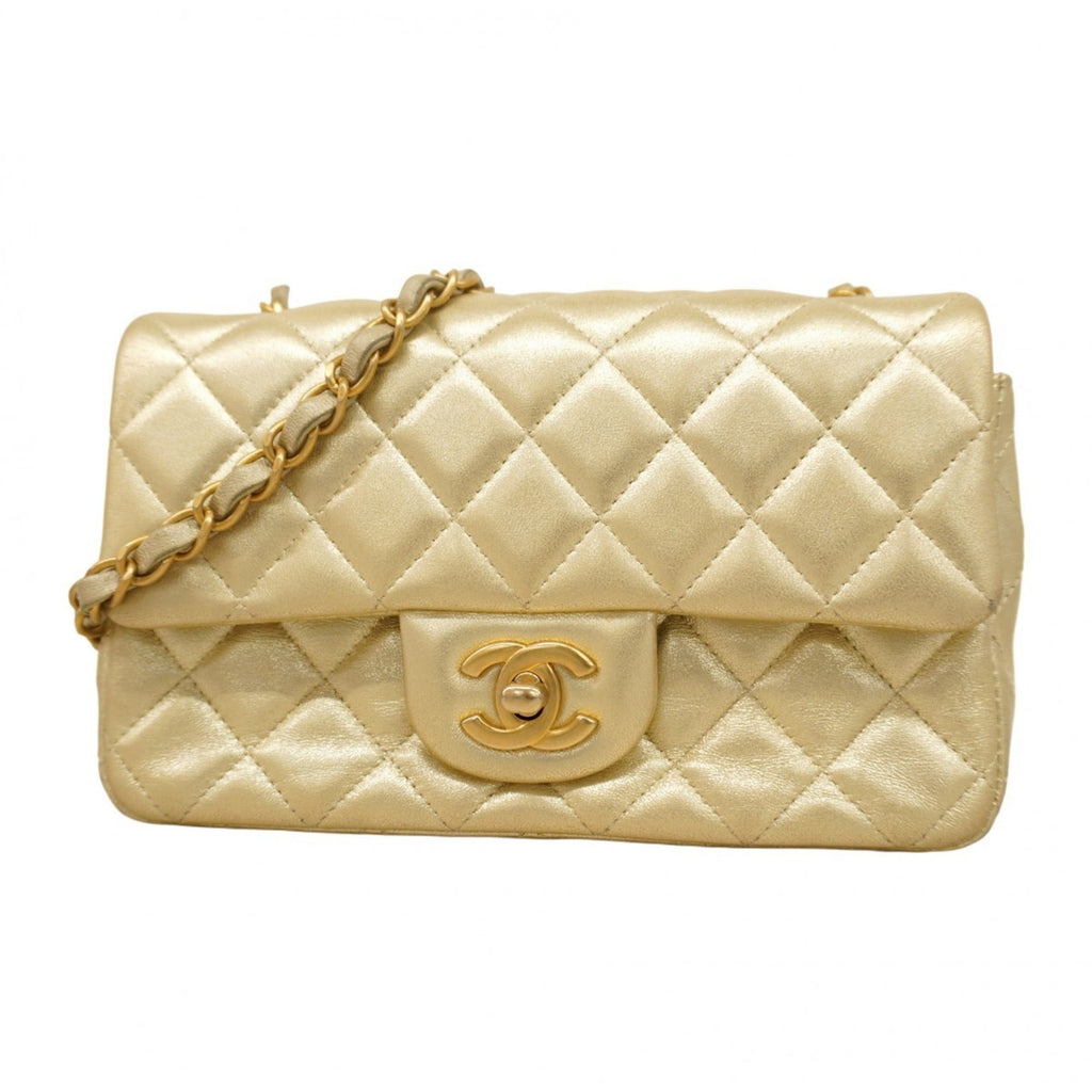 Chanel Gold Leather Shoulder Bag (Pre-Owned)