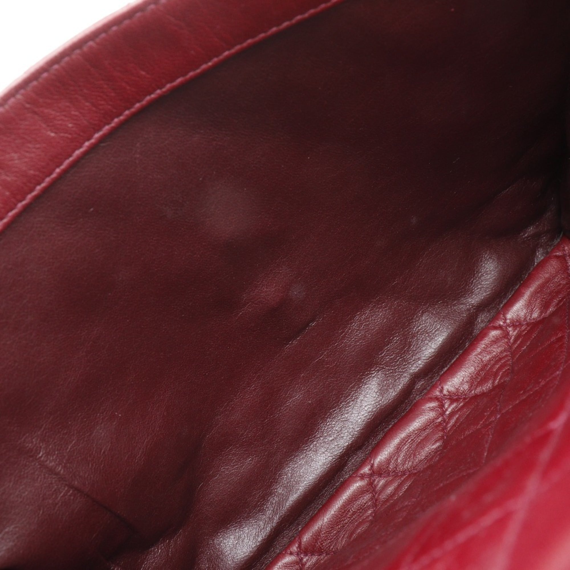 Chanel Matelasse Red Color Leather Shoulder Bag (Pre-Owned)