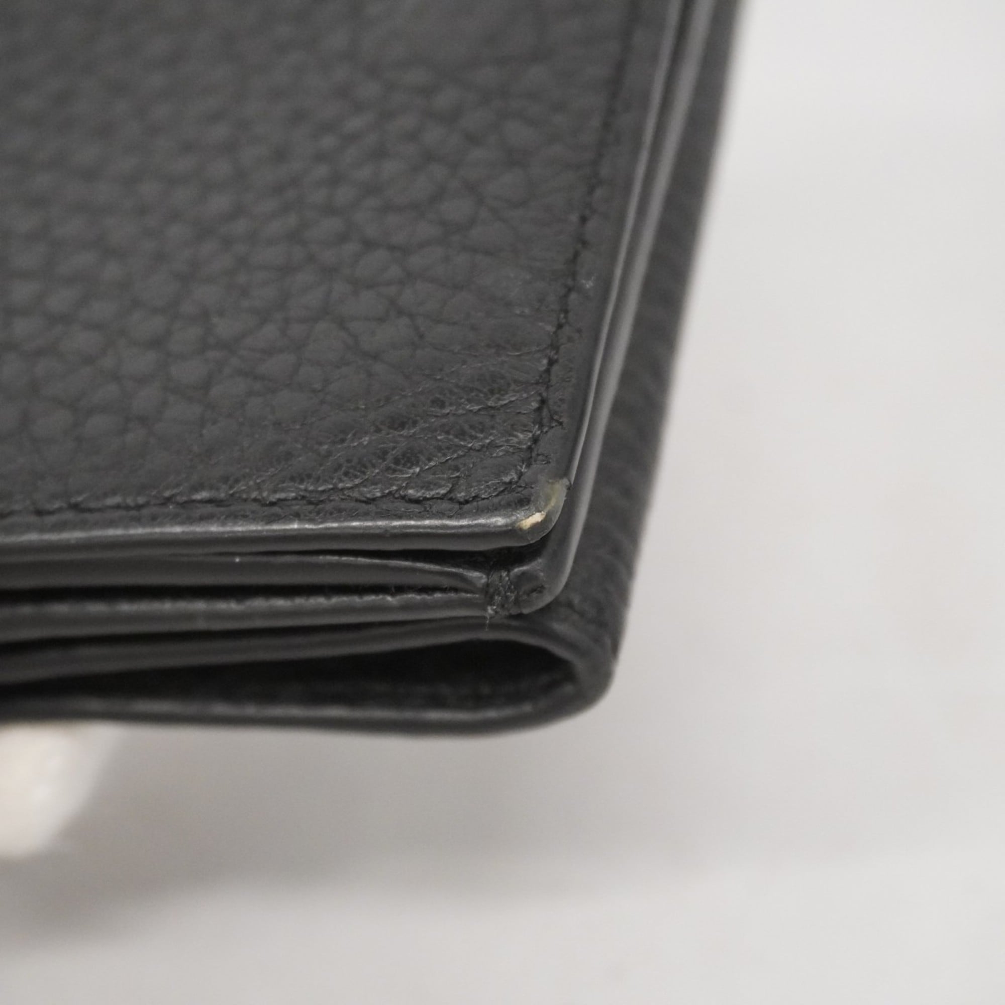 Fendi Black Leather Wallet (Tri-Fold) (Pre-Owned)