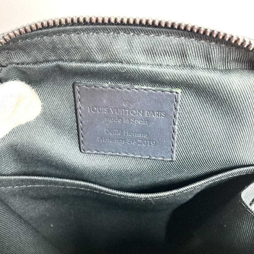 Louis Vuitton Brown Monogram Monogram Leather Pochette Pouch Shoulder Bag (Pre-Owned)