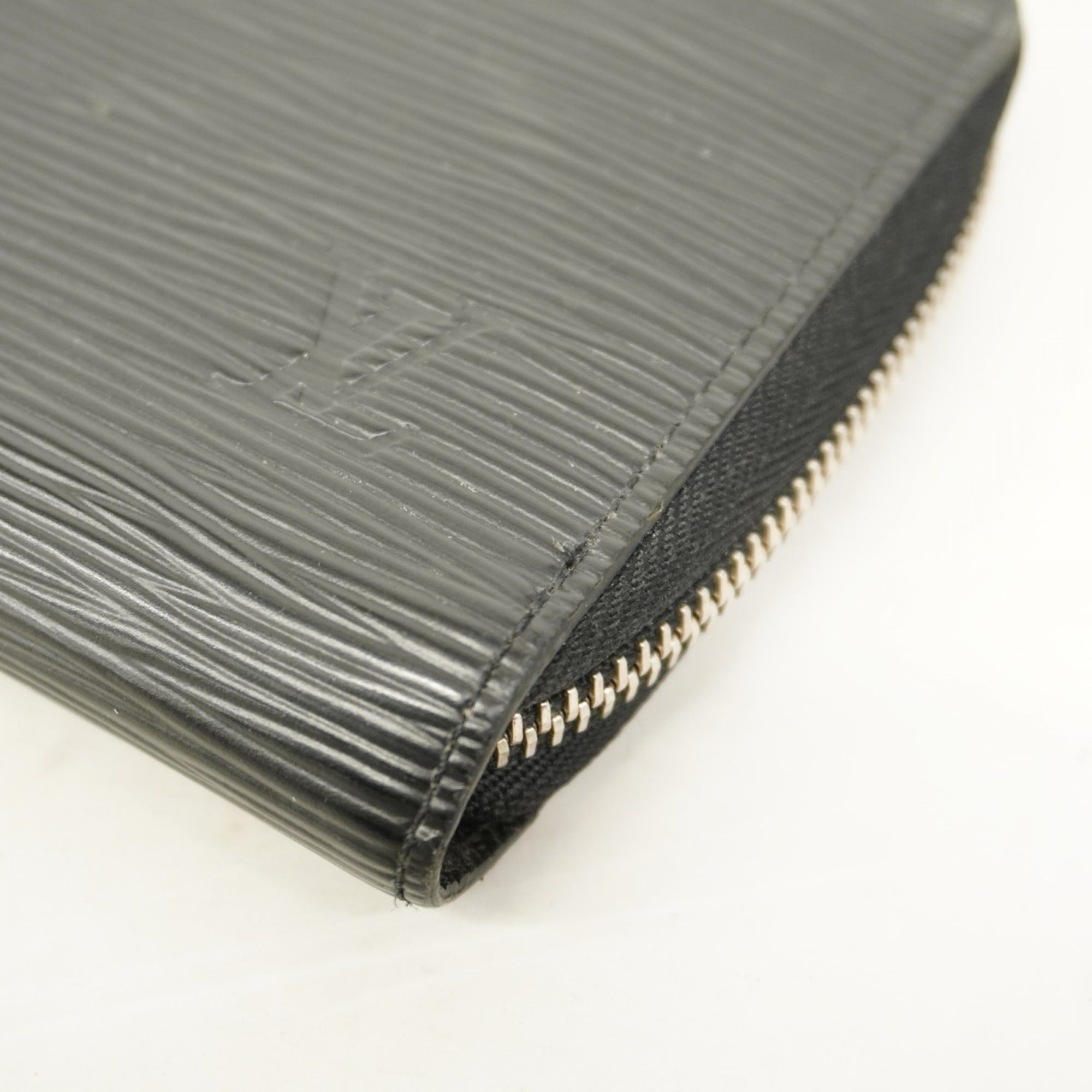 Louis Vuitton Noir Long Wallet (Bi-Fold) (Pre-Owned)