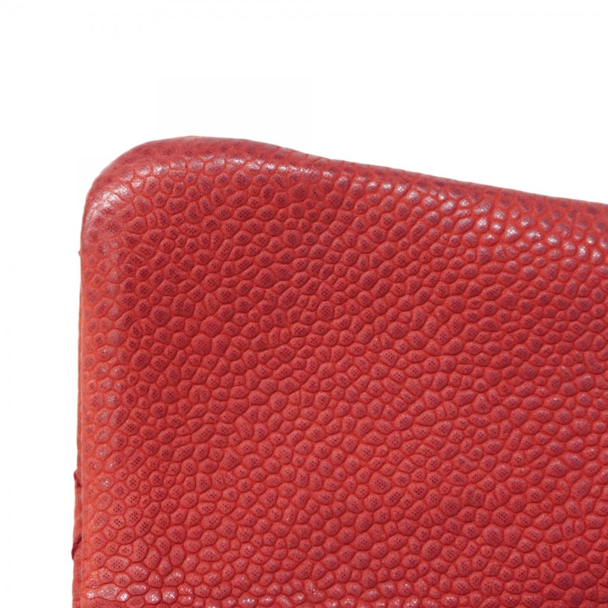 Chanel Red Color Grained Calfskin Handbag (Pre-Owned)