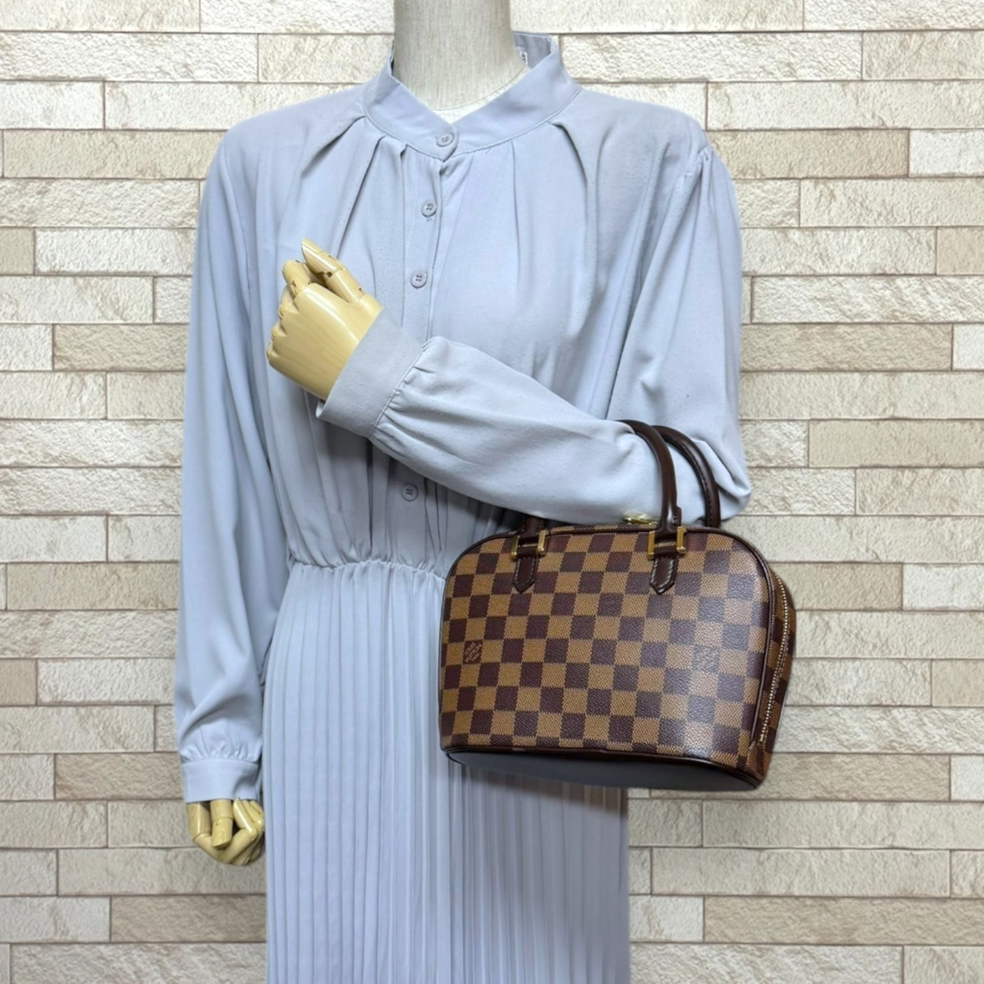 Louis Vuitton Brown Damier Canvas Handbag (Pre-Owned)