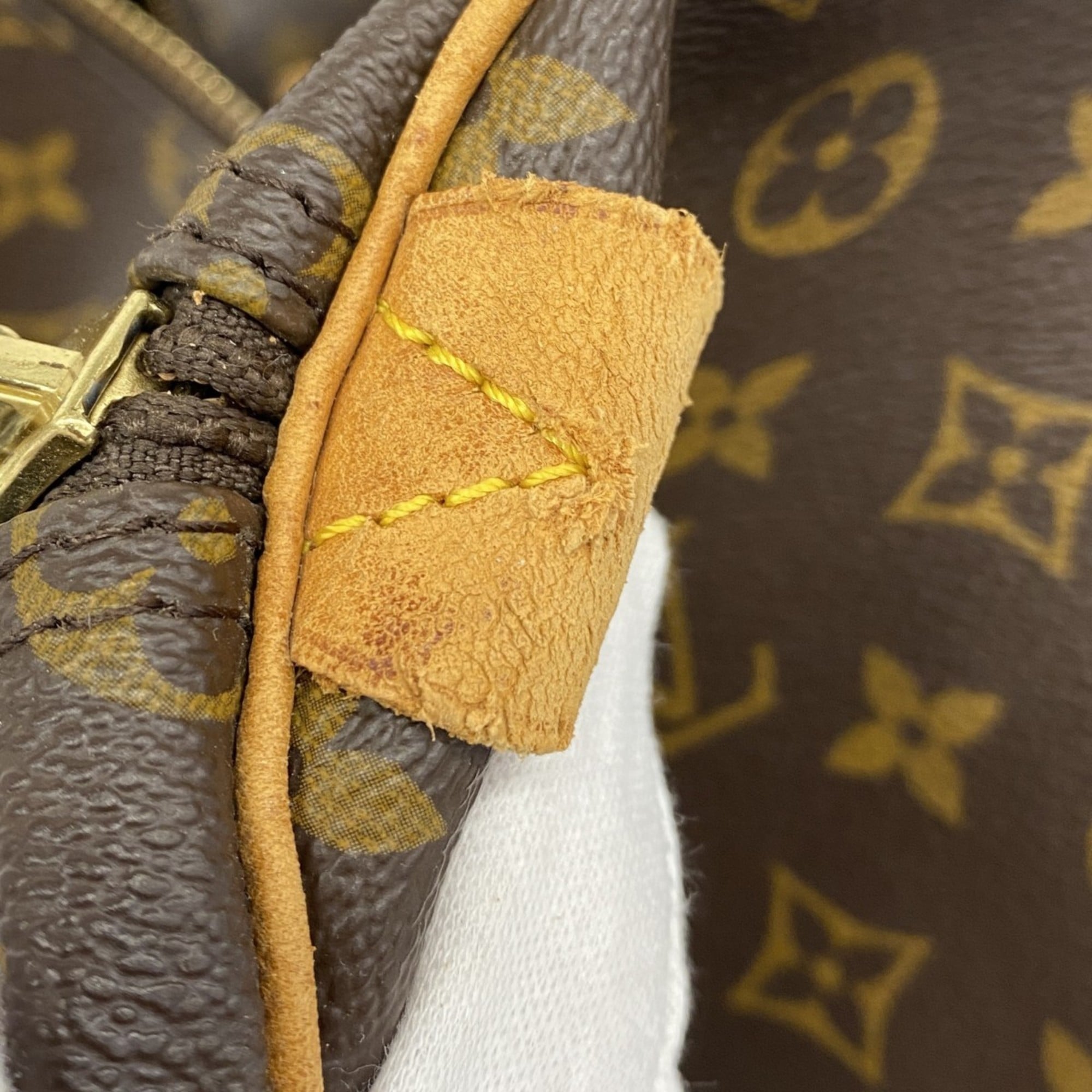 Louis Vuitton Brown Boston Bag (Pre-Owned)