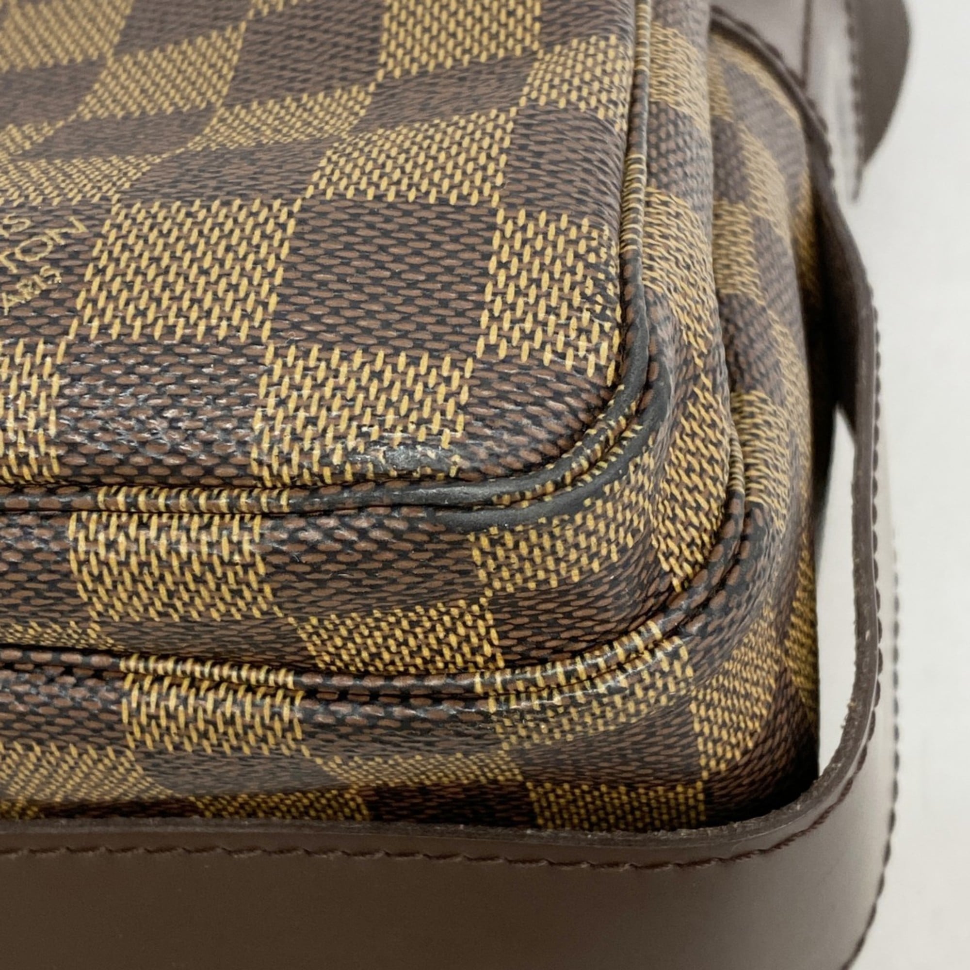 Louis Vuitton Ebene Shoulder Bag (Pre-Owned)