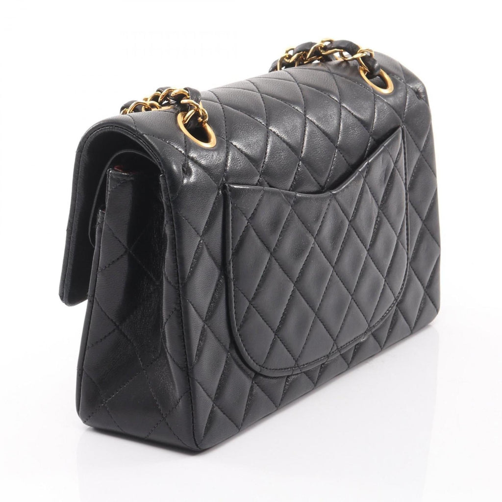 Chanel Black Leather Shoulder Bag (Pre-Owned)