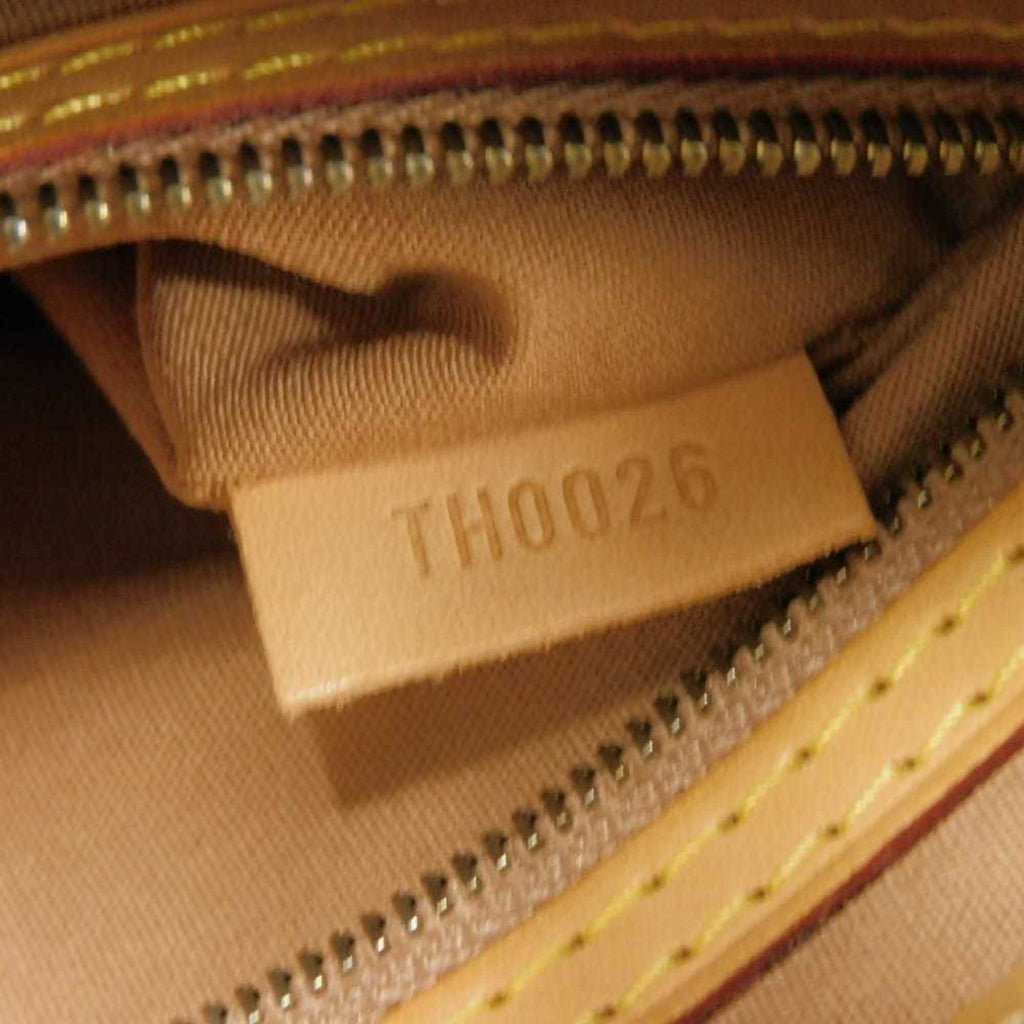 Louis Vuitton Beige Noisette Monogram Vernis Handbag Tote Bag (Pre-Owned)