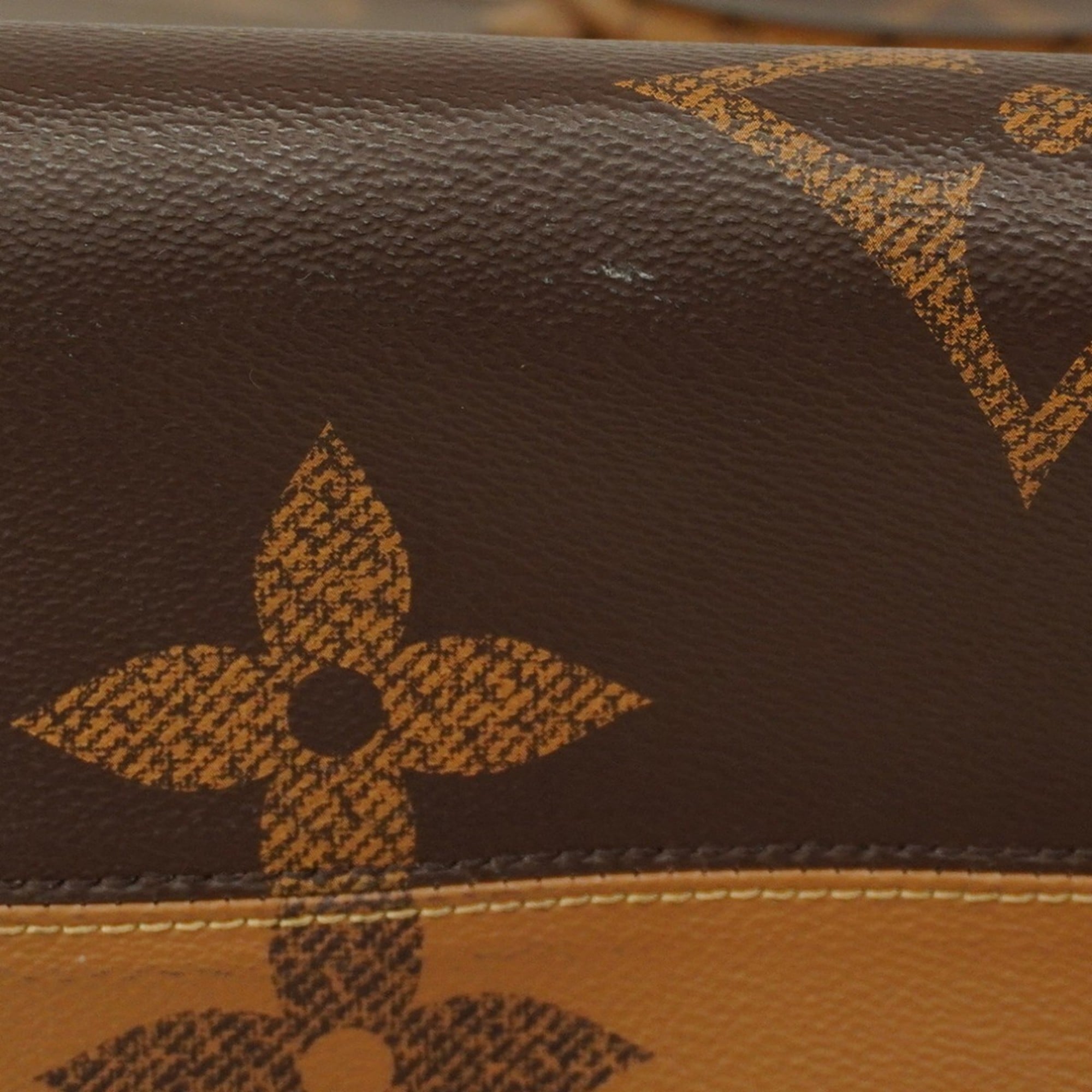 Louis Vuitton Brown Tote Bag (Pre-Owned)