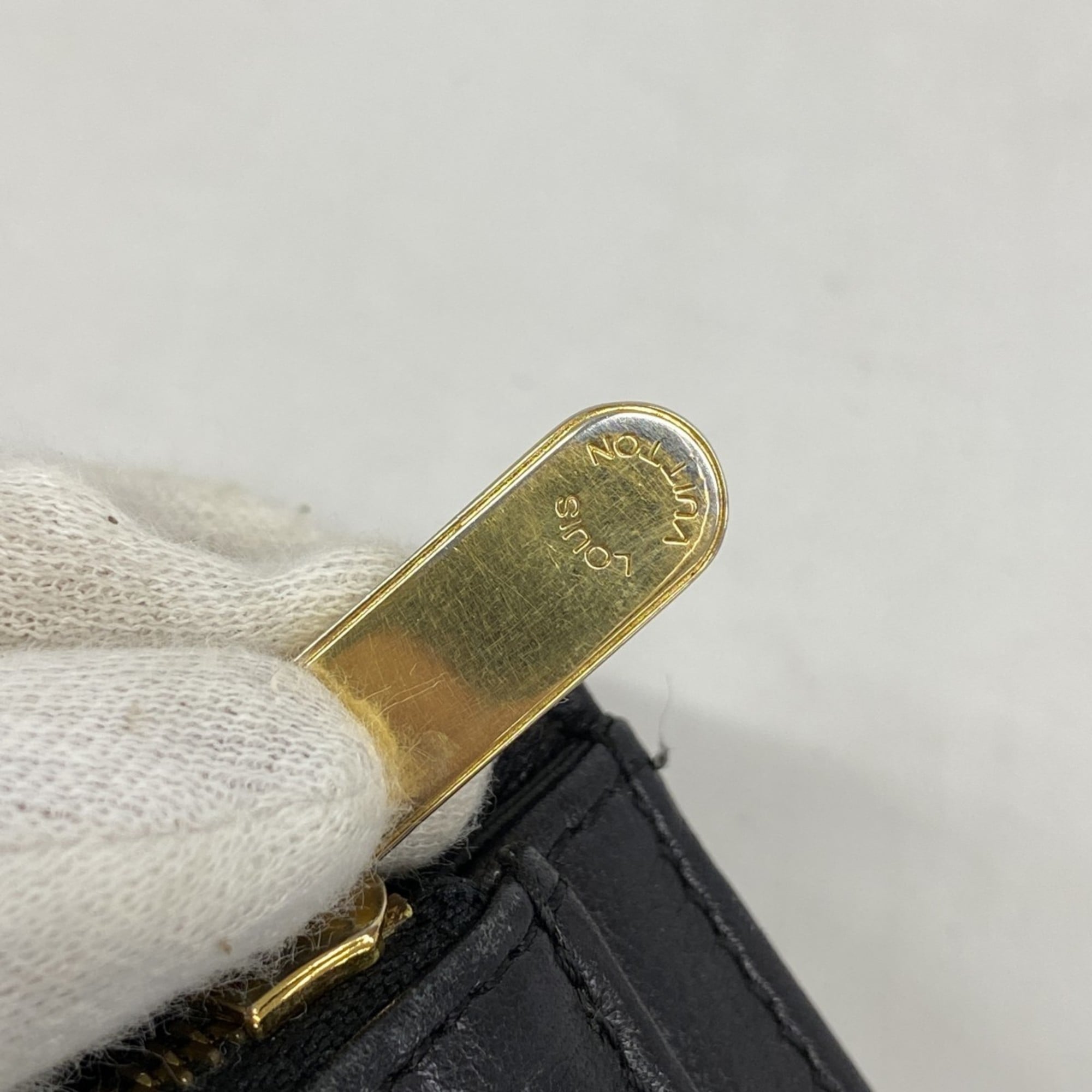 Louis Vuitton Noir Long Wallet (Tri-Fold) (Pre-Owned)