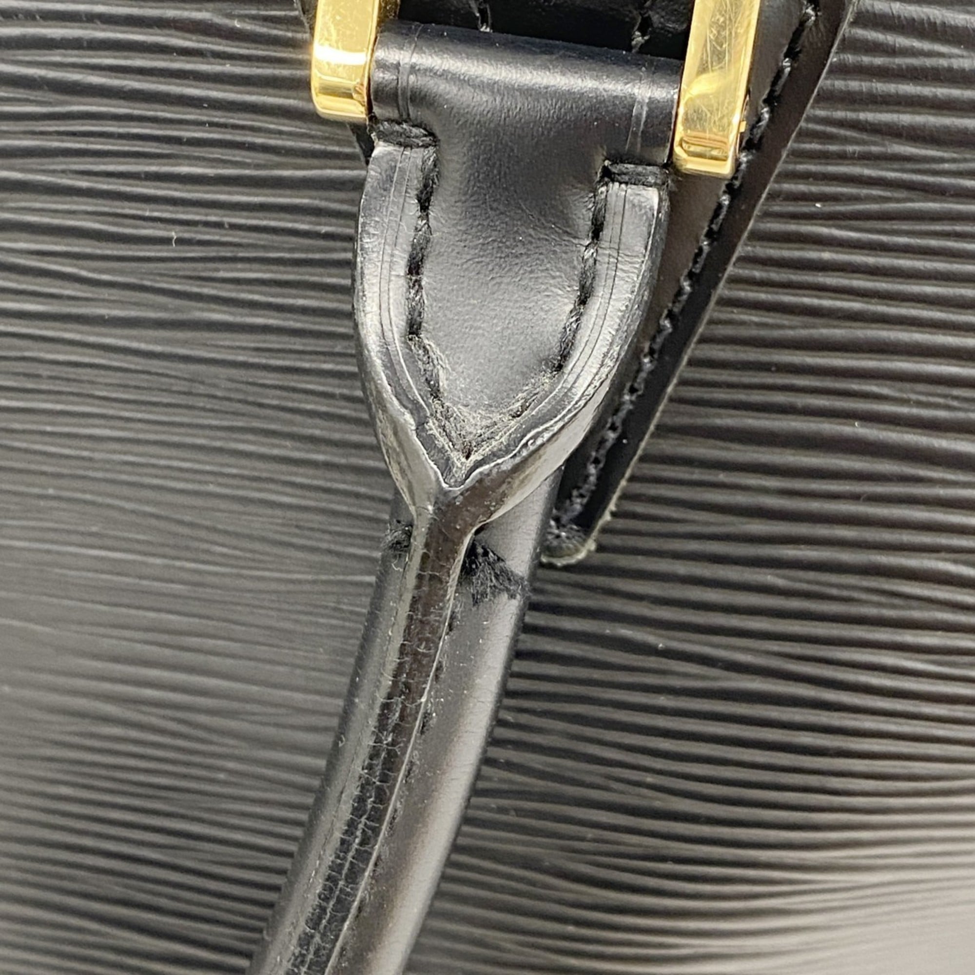 Louis Vuitton Noir Briefcase (Pre-Owned)