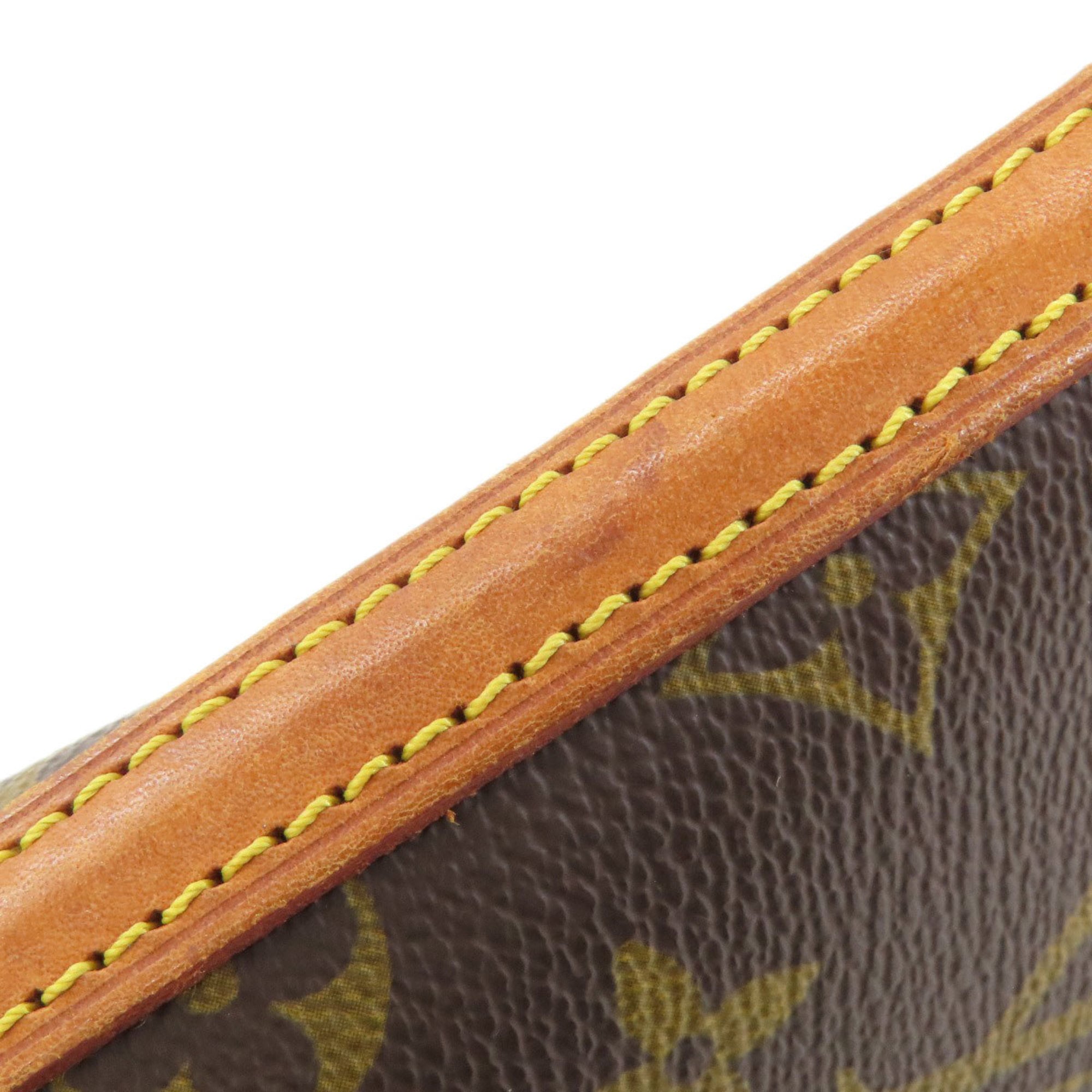 Louis Vuitton Monogram Monogram Shoulder Bag (Pre-Owned)