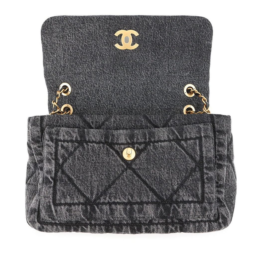 Chanel Matelasse Black Denim Shoulder Bag (Pre-Owned)
