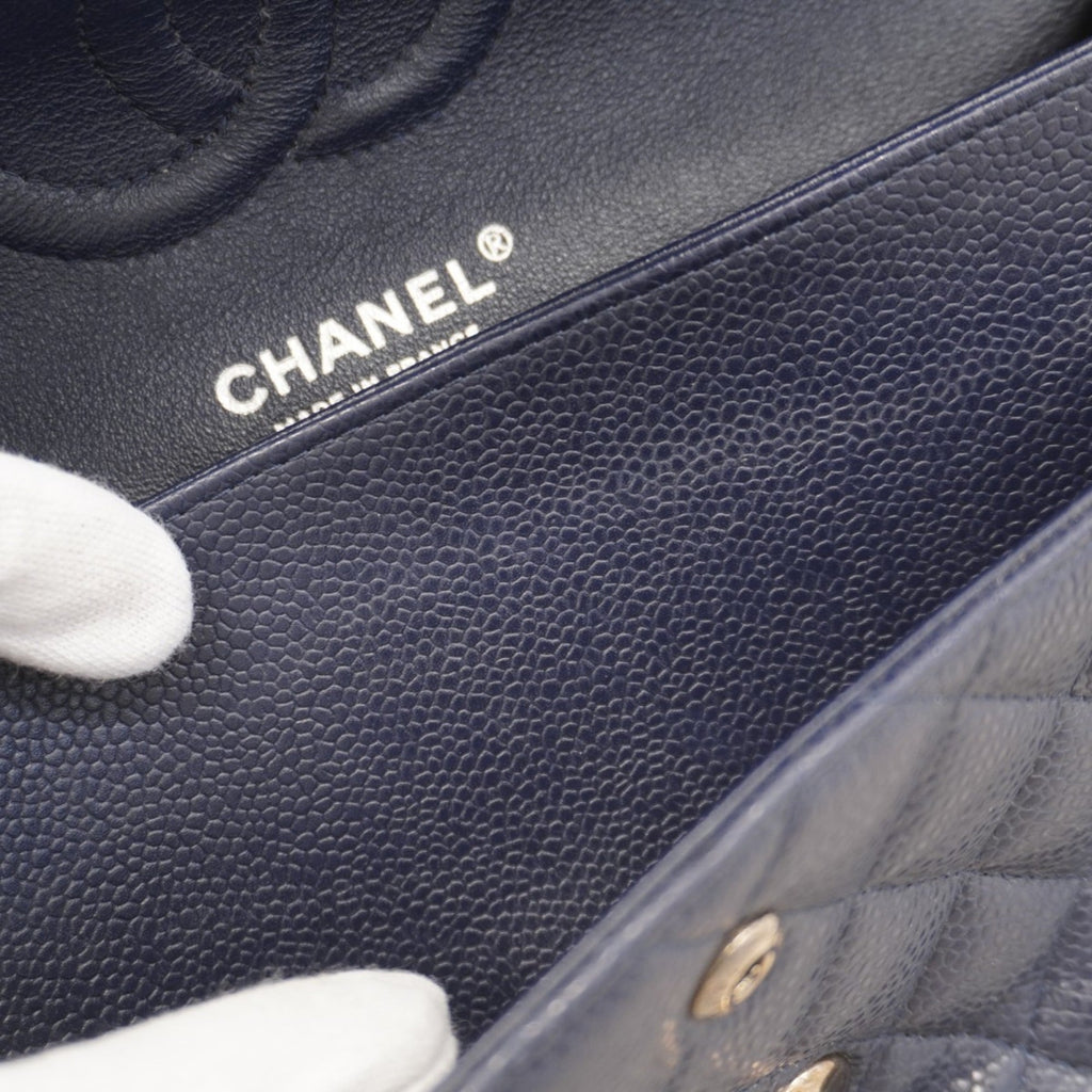 Chanel Navy Grained Calfskin Shoulder Bag (Pre-Owned)