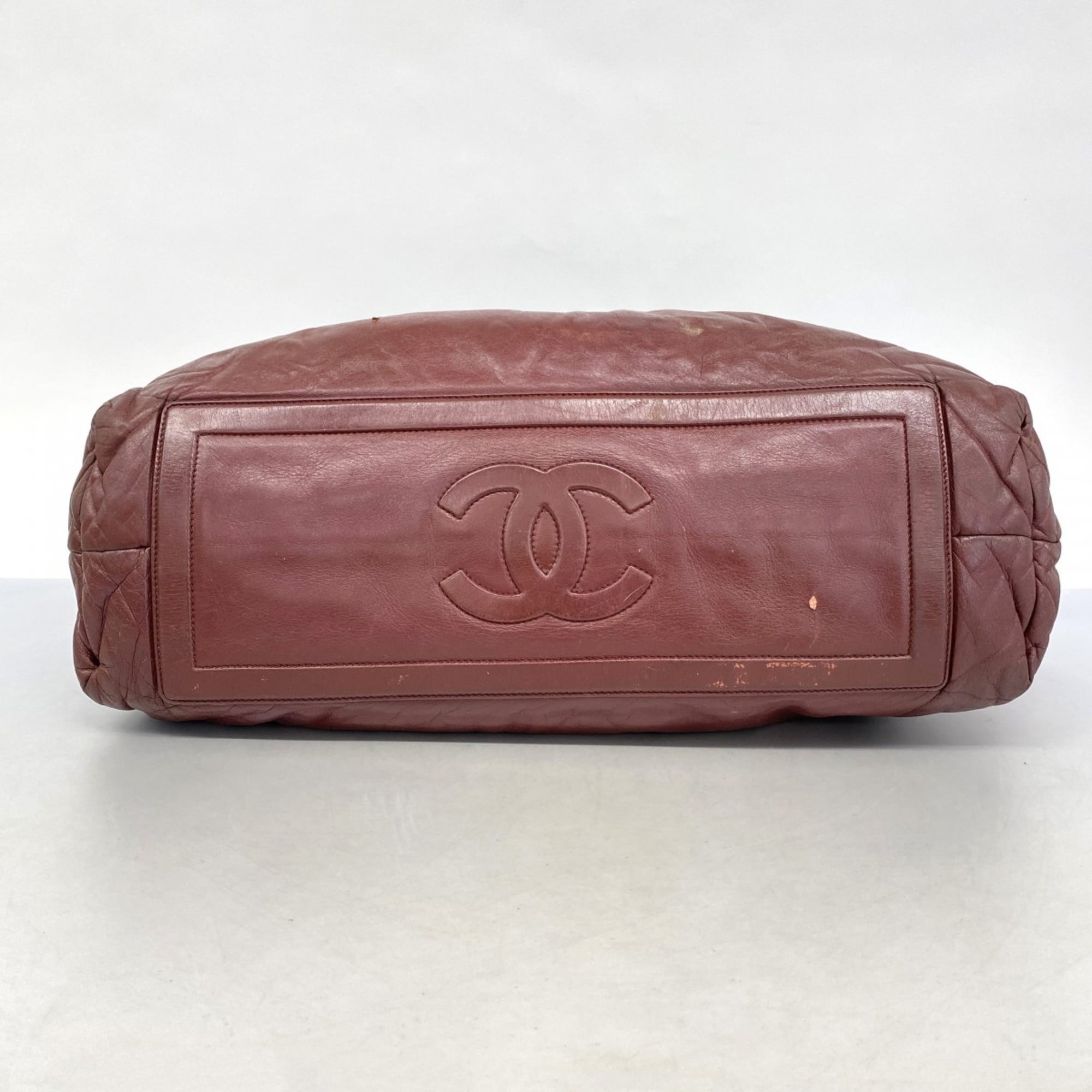 Chanel Bordeaux Leather Tote Bag (Pre-Owned)