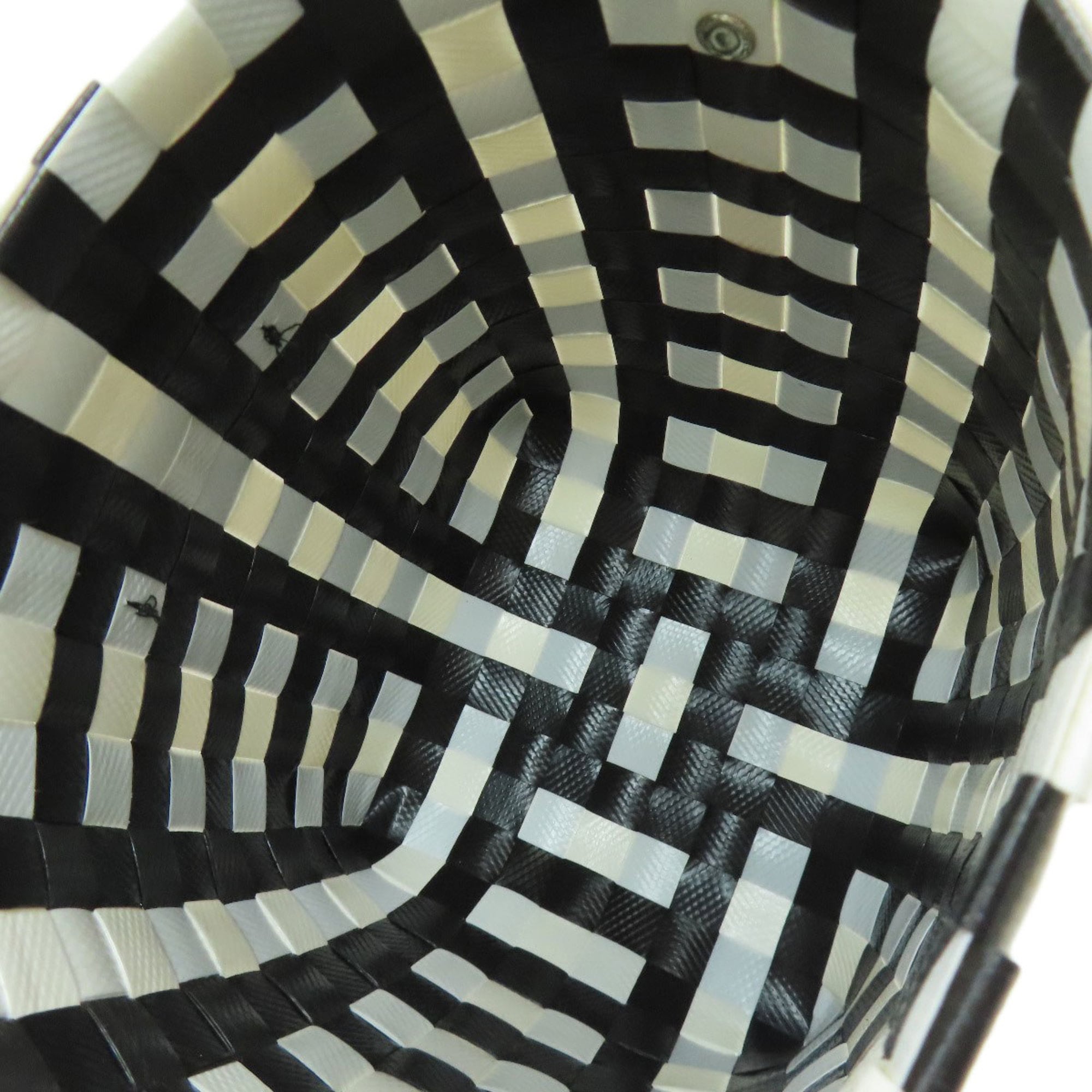 Marni Black White Polypropylene Handbag (Pre-Owned)