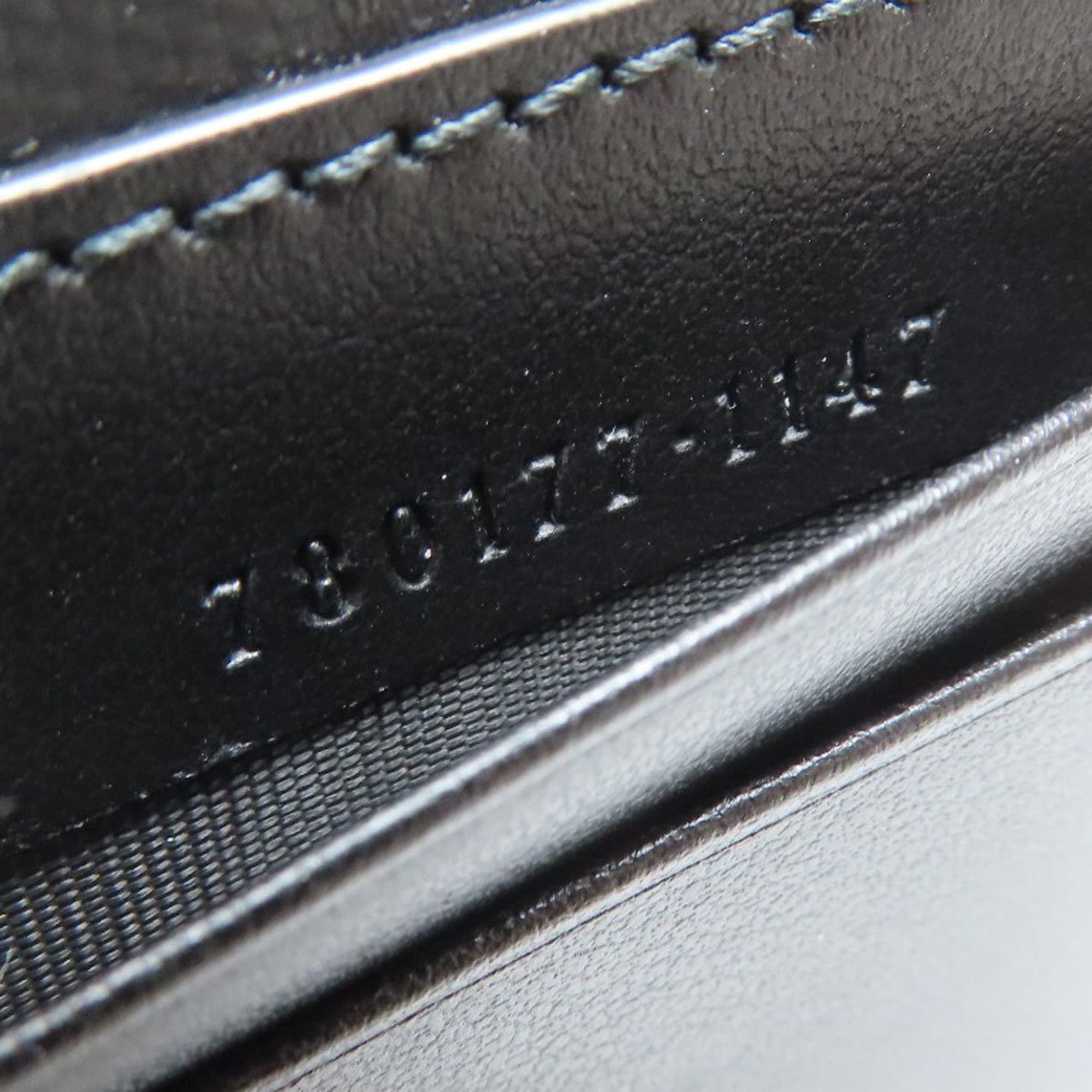 Gucci Black Leather Pouch (Pre-Owned)