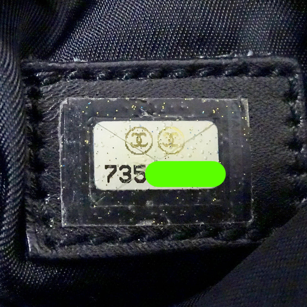 Chanel Black Nylon Shoulder Bag Tote Bag (Pre-Owned)