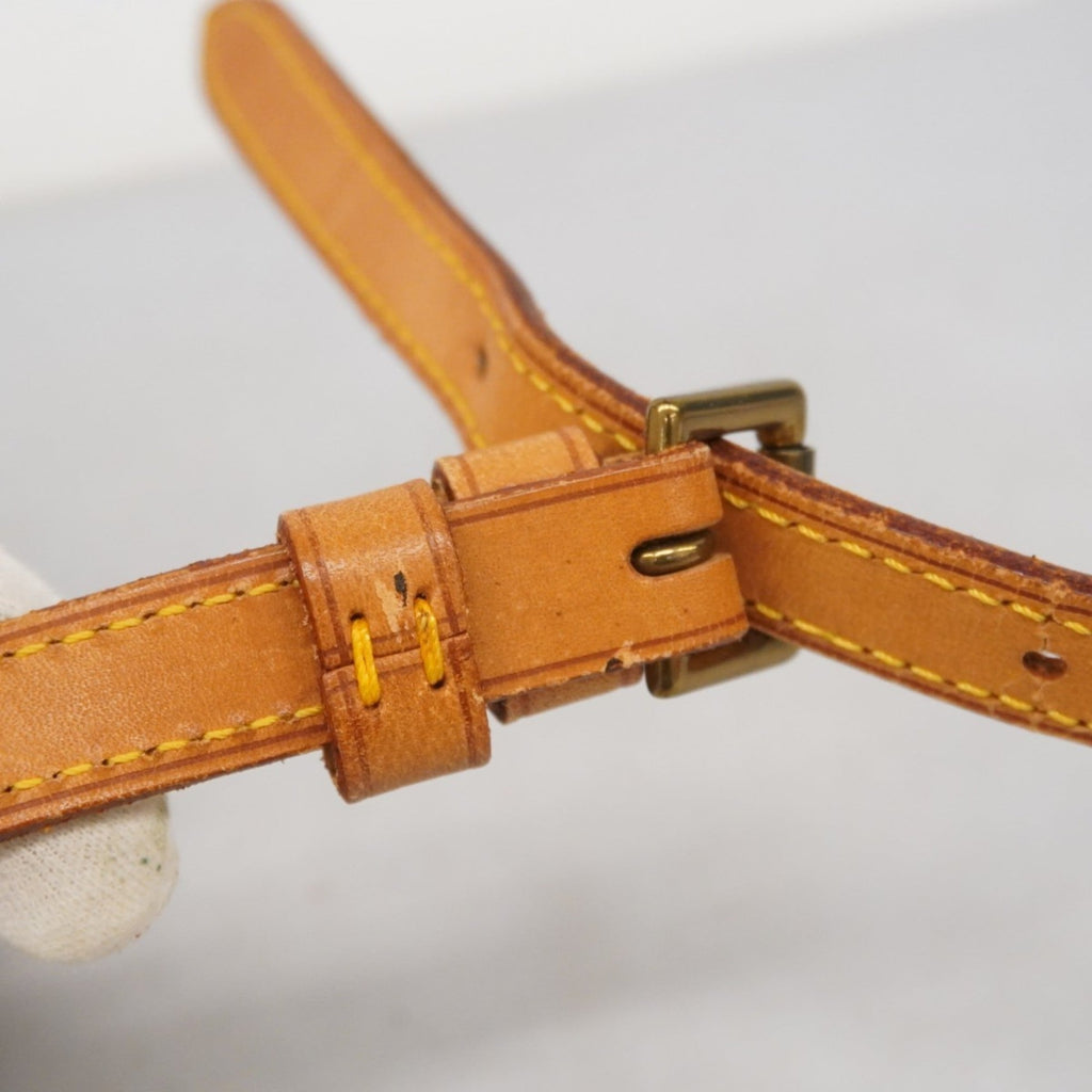 Louis Vuitton Brown Shoulder Bag (Pre-Owned)